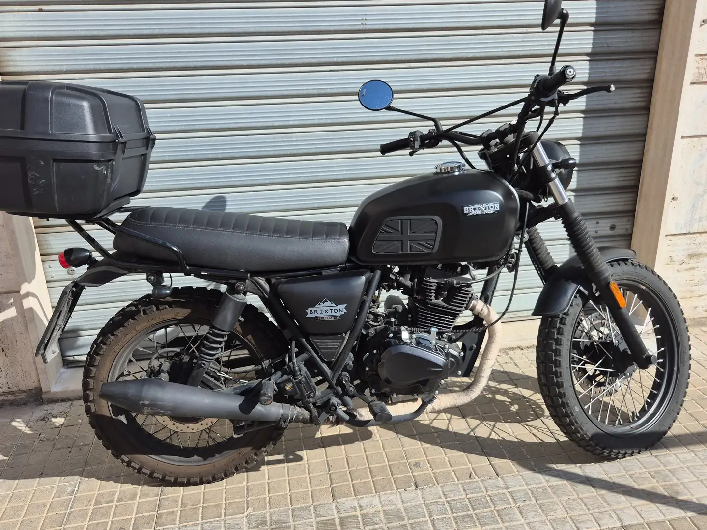 usato Brixton Felsberg 125 Altro a Crotone per €