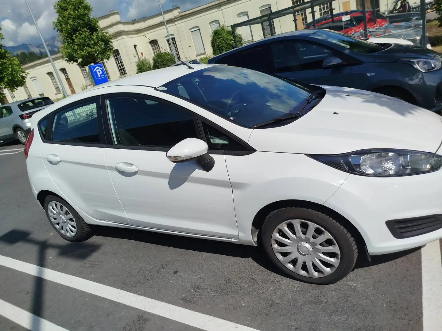 Ford Fiesta Fiesta Trend 1,25 Trend Weiß - 2