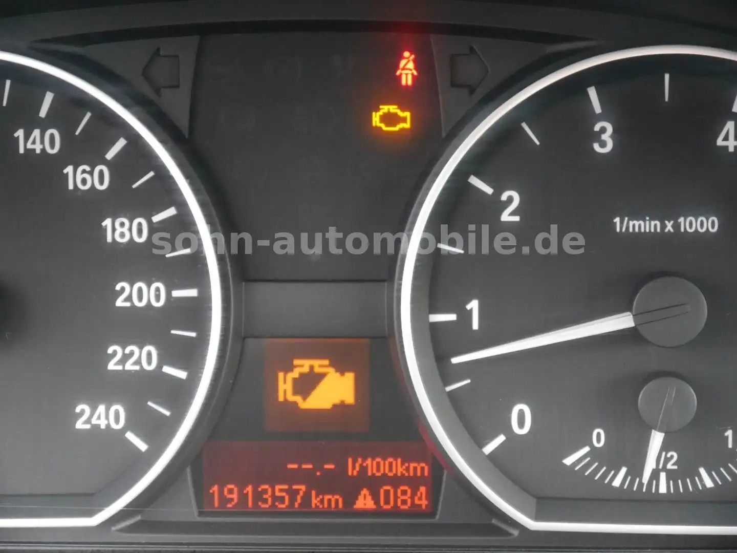 BMW 116 i Klima !!!NUR AN EXPORT/HÄNDLER!!! Schwarz - 2