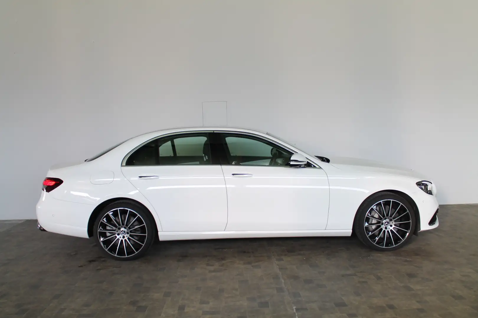 Mercedes-Benz E 450 E 450 4Matic  , 360°, LED, Leder, Keyless go Alb - 1