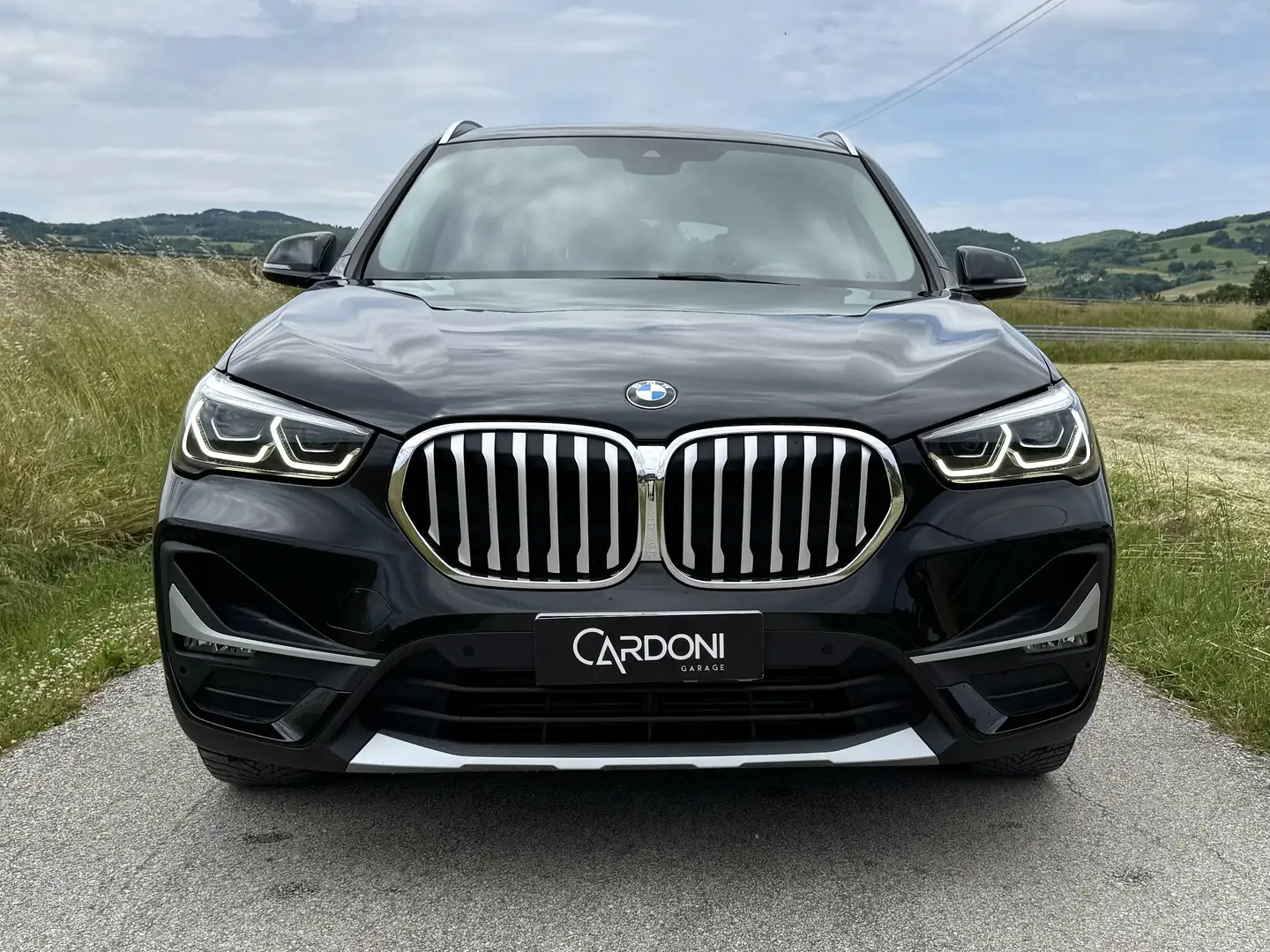 BMW X1 X1 sdrive18d xLine Plus auto Negro - 2