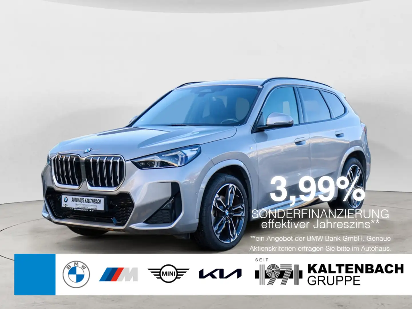 BMW X1 sDrive 18i M-Sport PANO AHK ACC NAVI LED Silber - 1