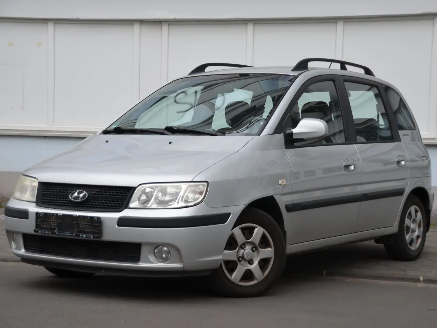 Hyundai Matrix 1.6 GLS+Automatik+Klima Gris - 1