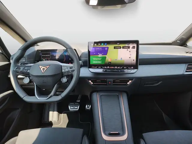 Cupra Born view 9