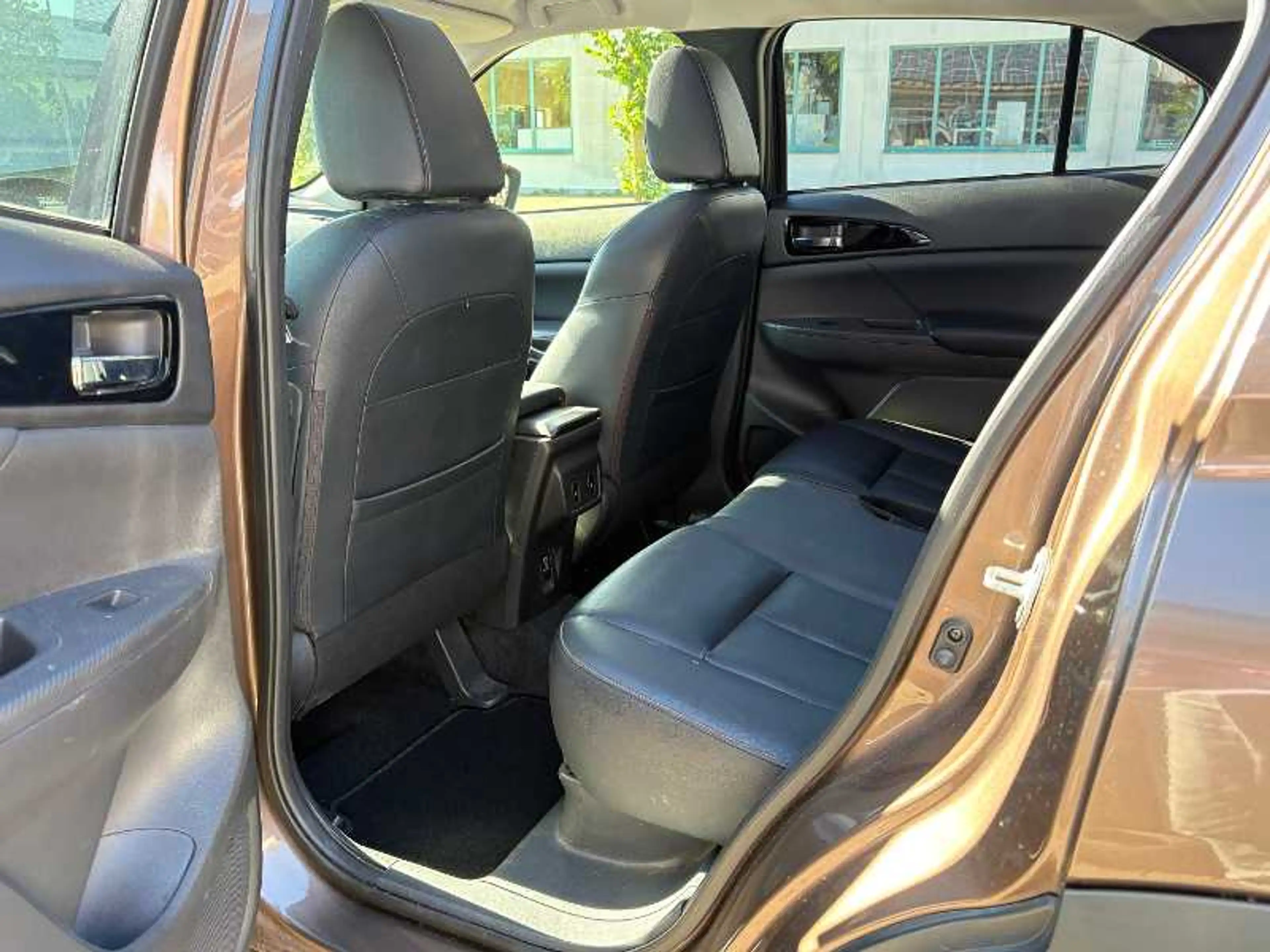 Mitsubishi Eclipse Cross TOP 1.5 2WD 6-Gang AHK PANO — photo 6