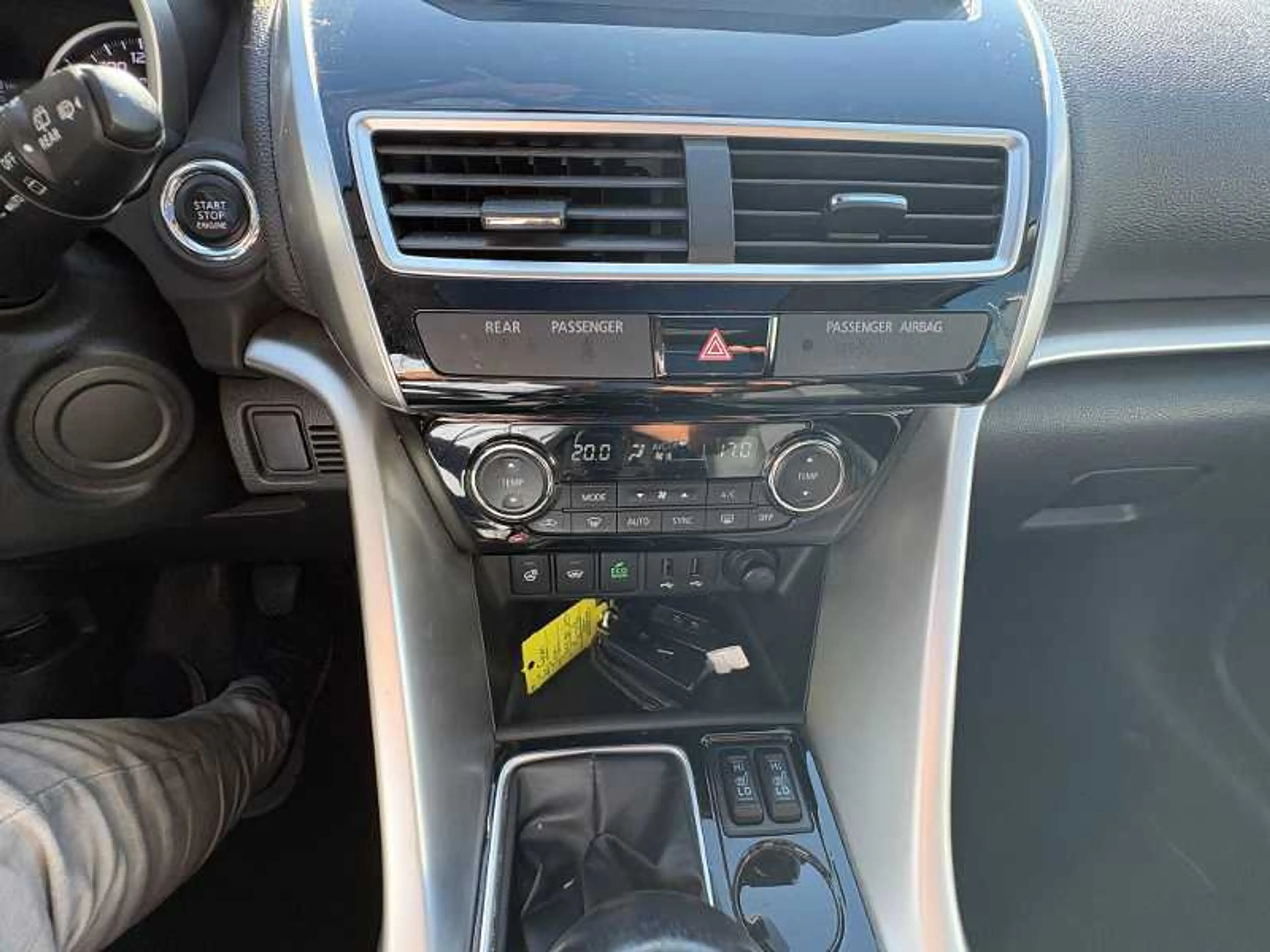 Mitsubishi Eclipse Cross TOP 1.5 2WD 6-Gang AHK PANO — photo 11