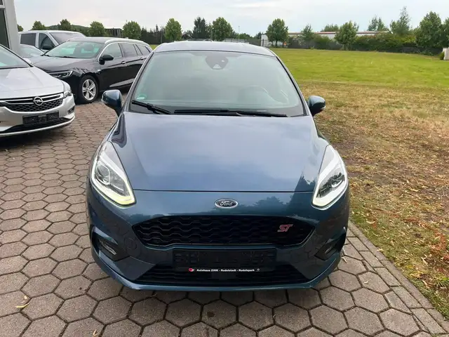 Ford Fiesta view 4