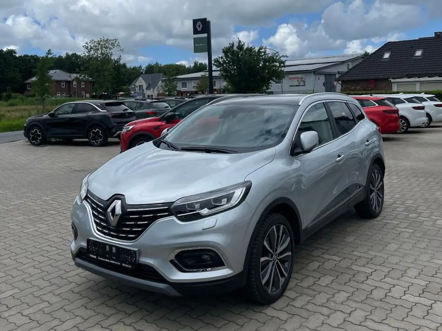 Renault Kadjar Bose Edition. Panorama-Dach,Automatik,LED Grau - 1