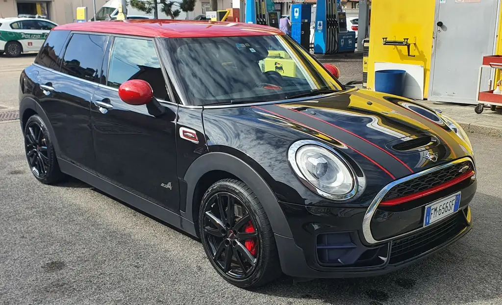Mini John Cooper Works Clubman 2017 из Европы — купить под ключ