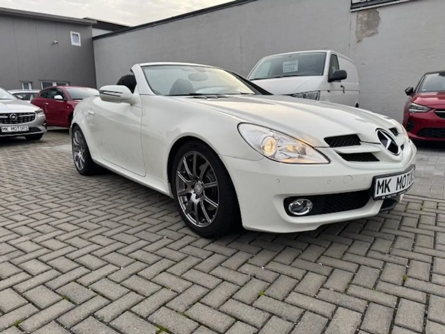 Mercedes-Benz SLK 200 SLK 200 Kompressor (171.445) Fehér - 1