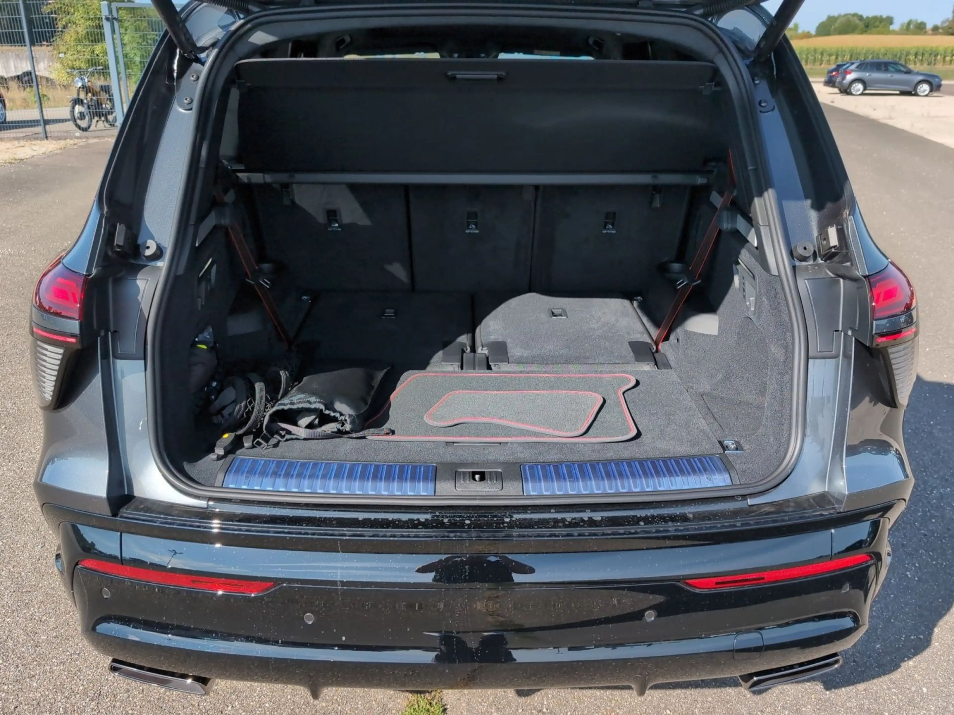 Audi Q7 SUV TDI qu. 220 kW *NEUES MODELL*ON STOCK! — photo 14