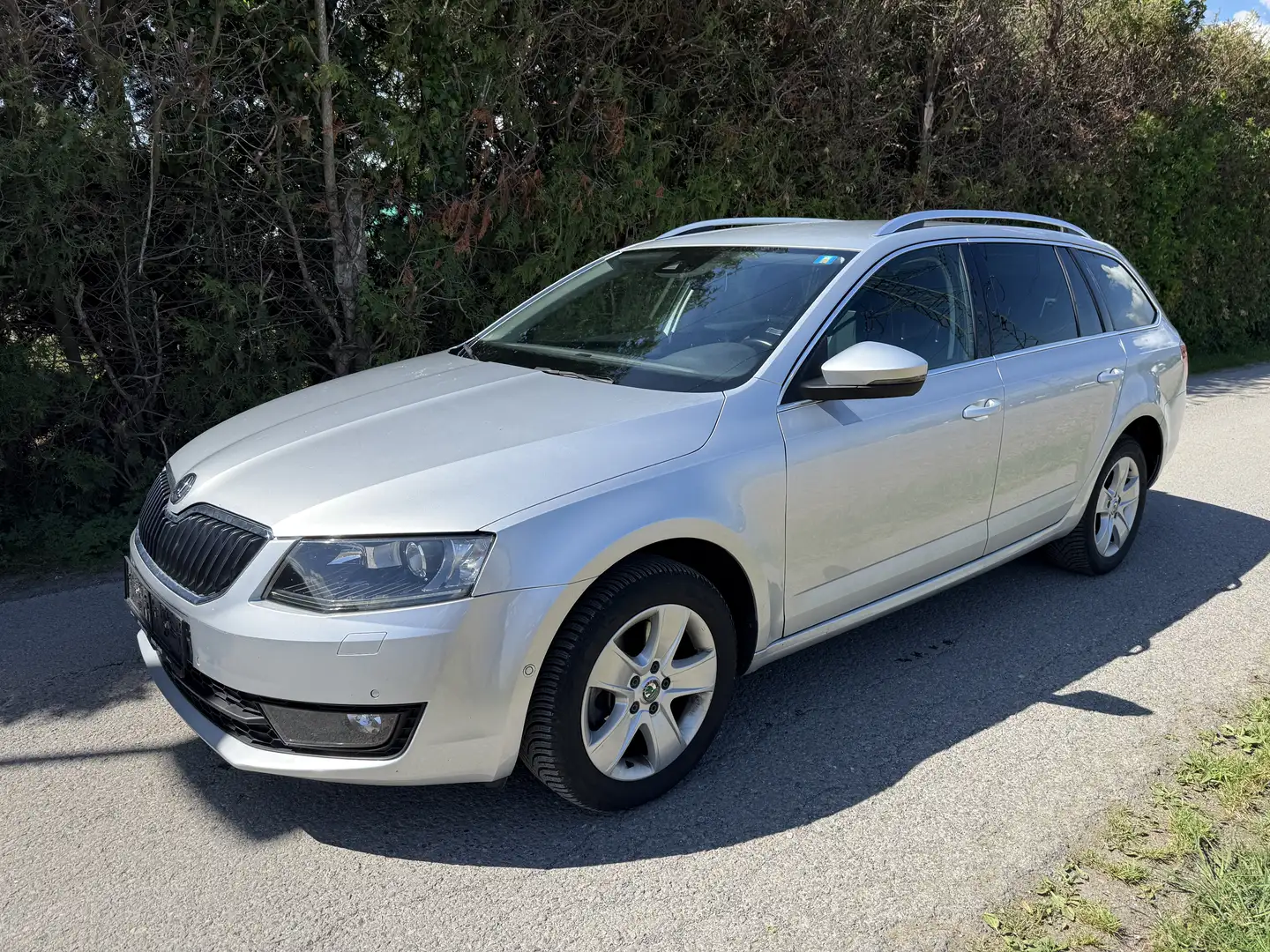Skoda Octavia Combi 2,0 TDI 4x4 DSG - 1