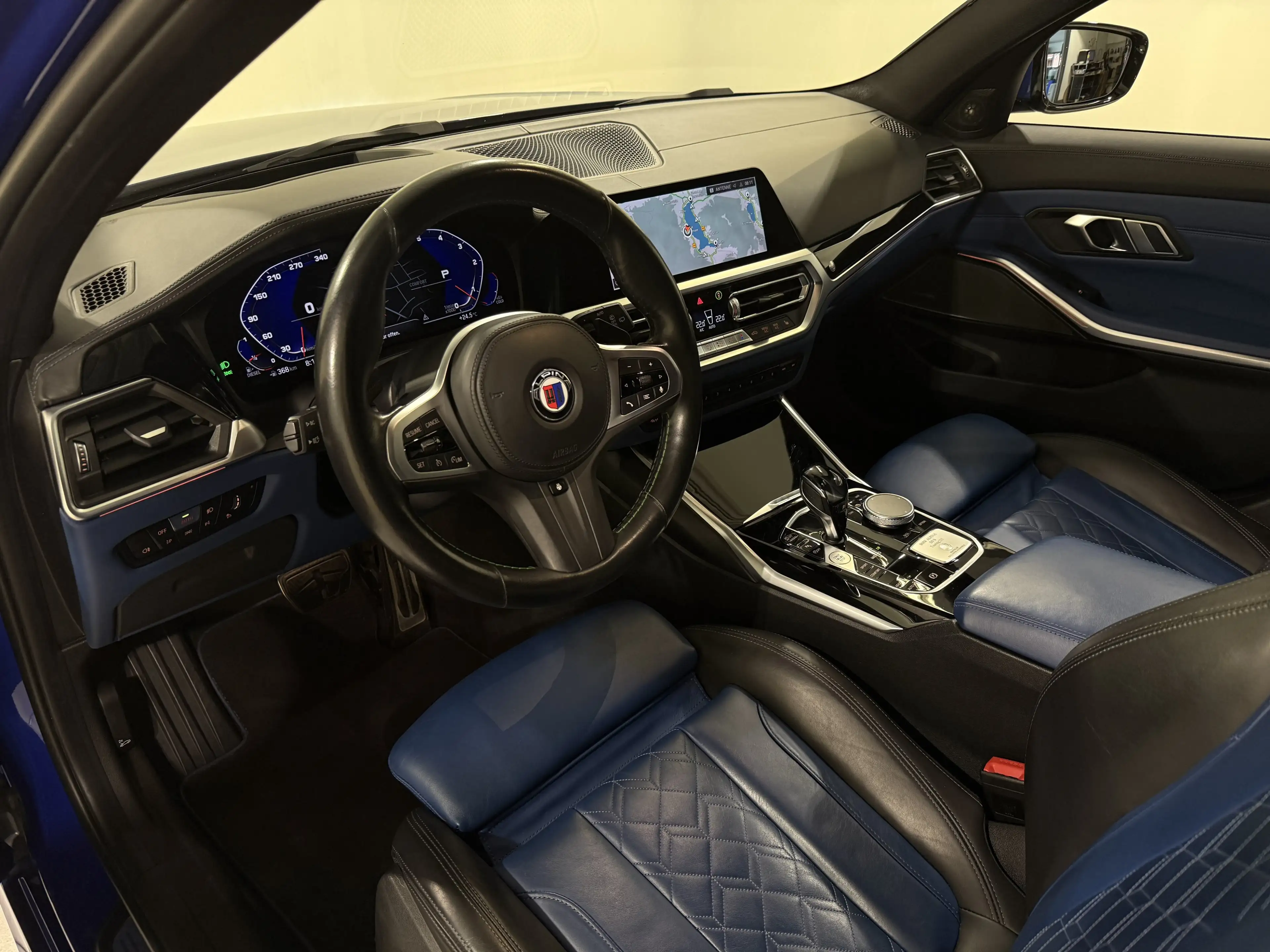 Alpina D3 S Touring BITURBO Allrad HUD HK RFK Memory — photo 9
