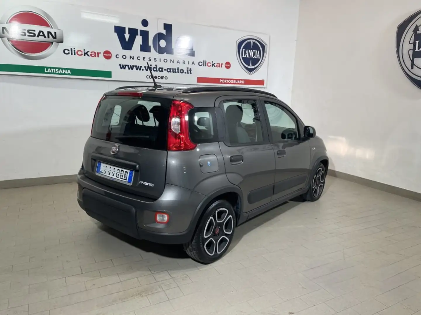 Fiat Panda 1.0 FireFly OK NEOPATENTATI Hybrid Grigio - 2