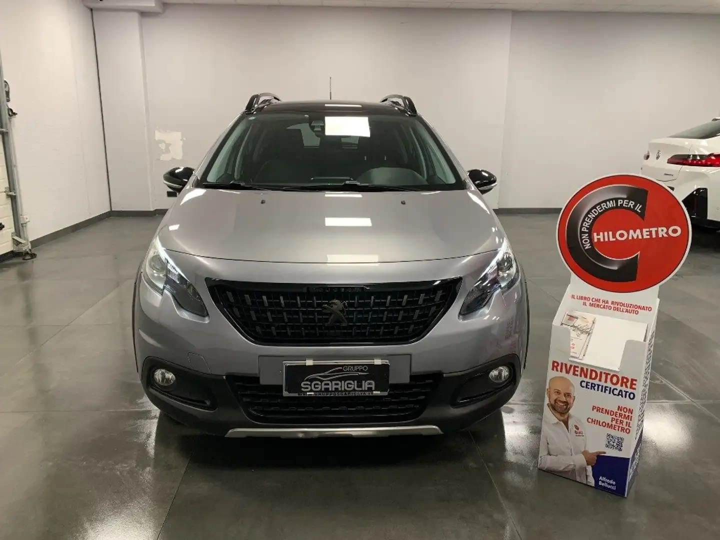 Peugeot 2008 GT Line Tetto Panoramico 1.5 Diesel Gris - 2