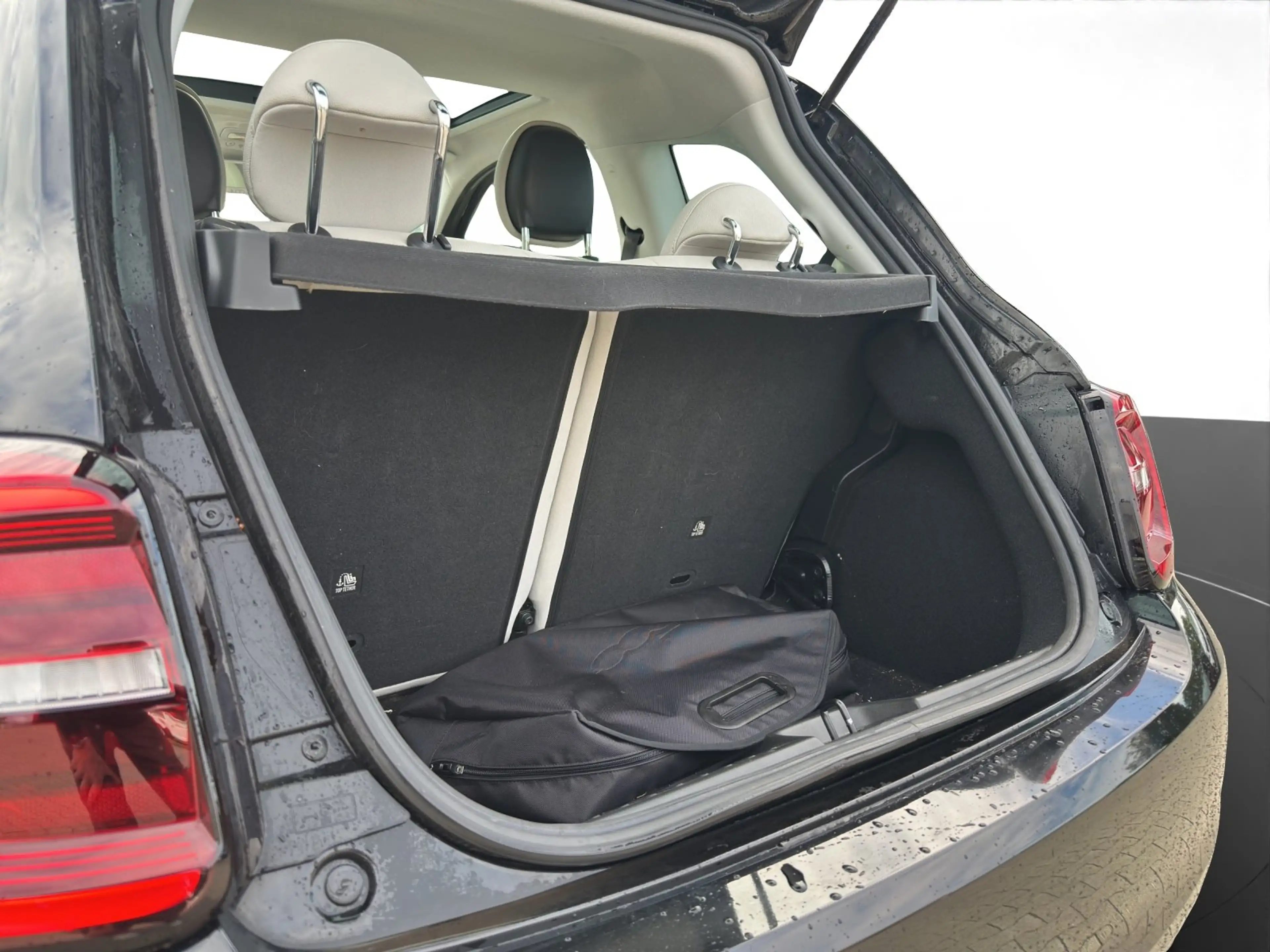 Fiat 500e La Prima PANO KAMERA CARPLAY SHZ KLIMA — photo 11
