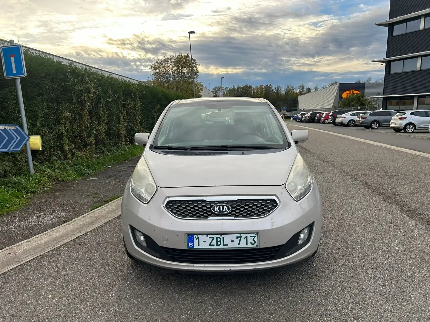 Kia Venga 1.4 CRDi 90 ch ISG Style - 1