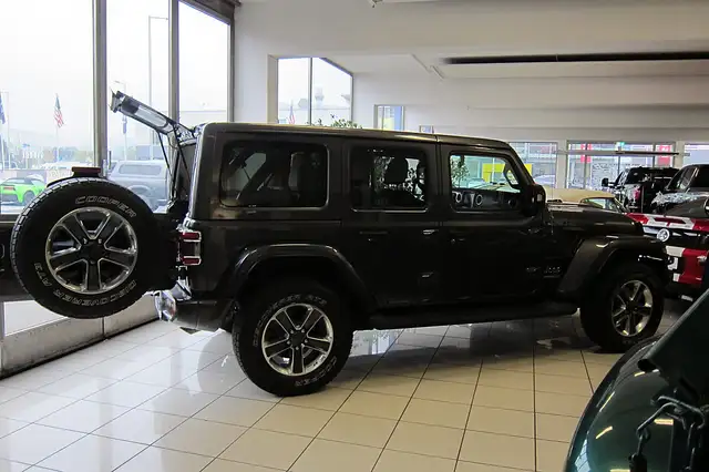 Jeep Wrangler Unlimited Sahara 2,0 GME Aut. Ansicht 14