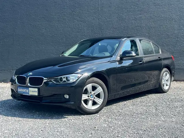 BMW 318 d xDrive LED Bi-Xenon Navi SHZ Tempomat