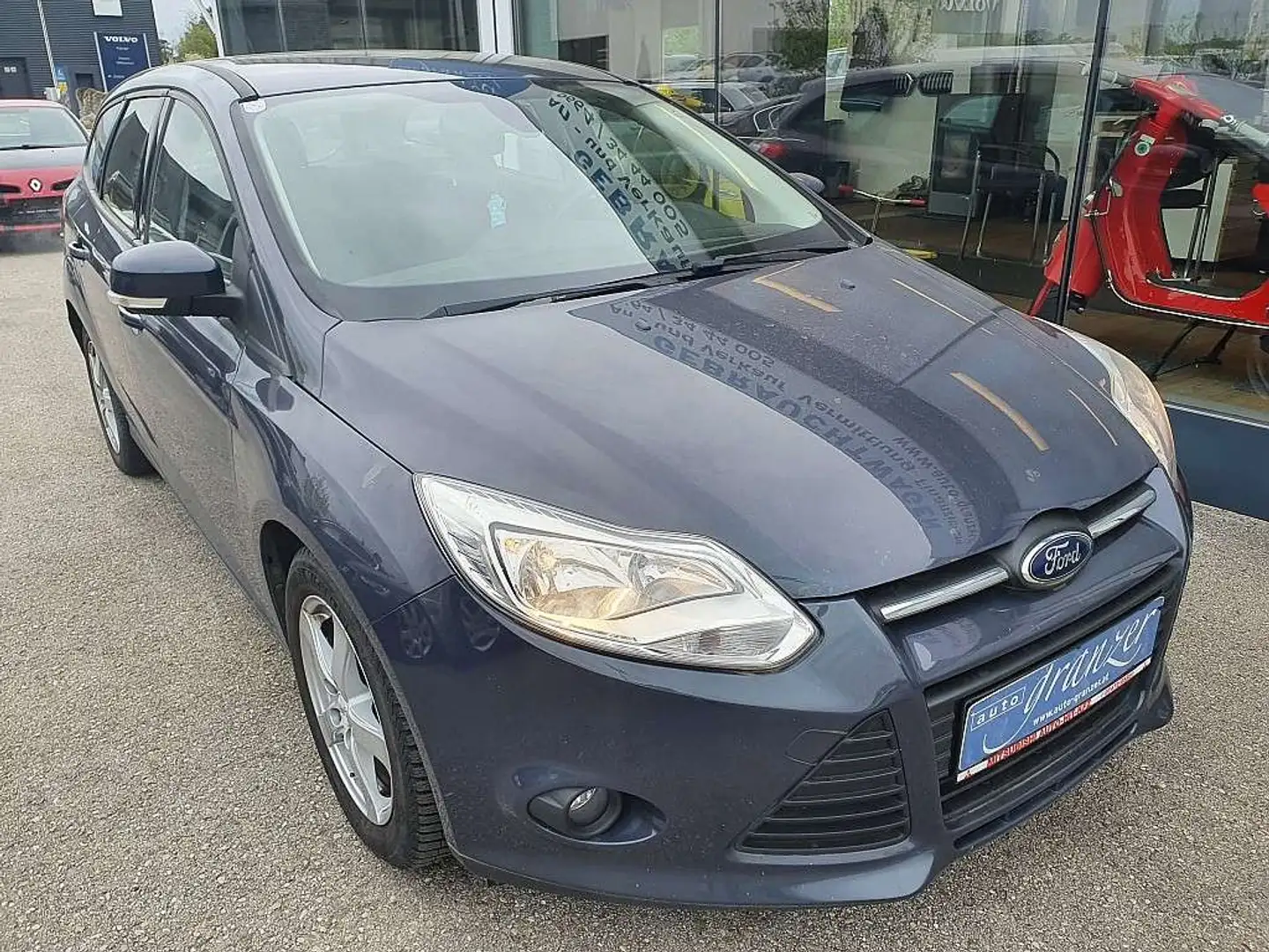 Ford Focus Traveller Easy 1,0 EcoBoost Grau - 2
