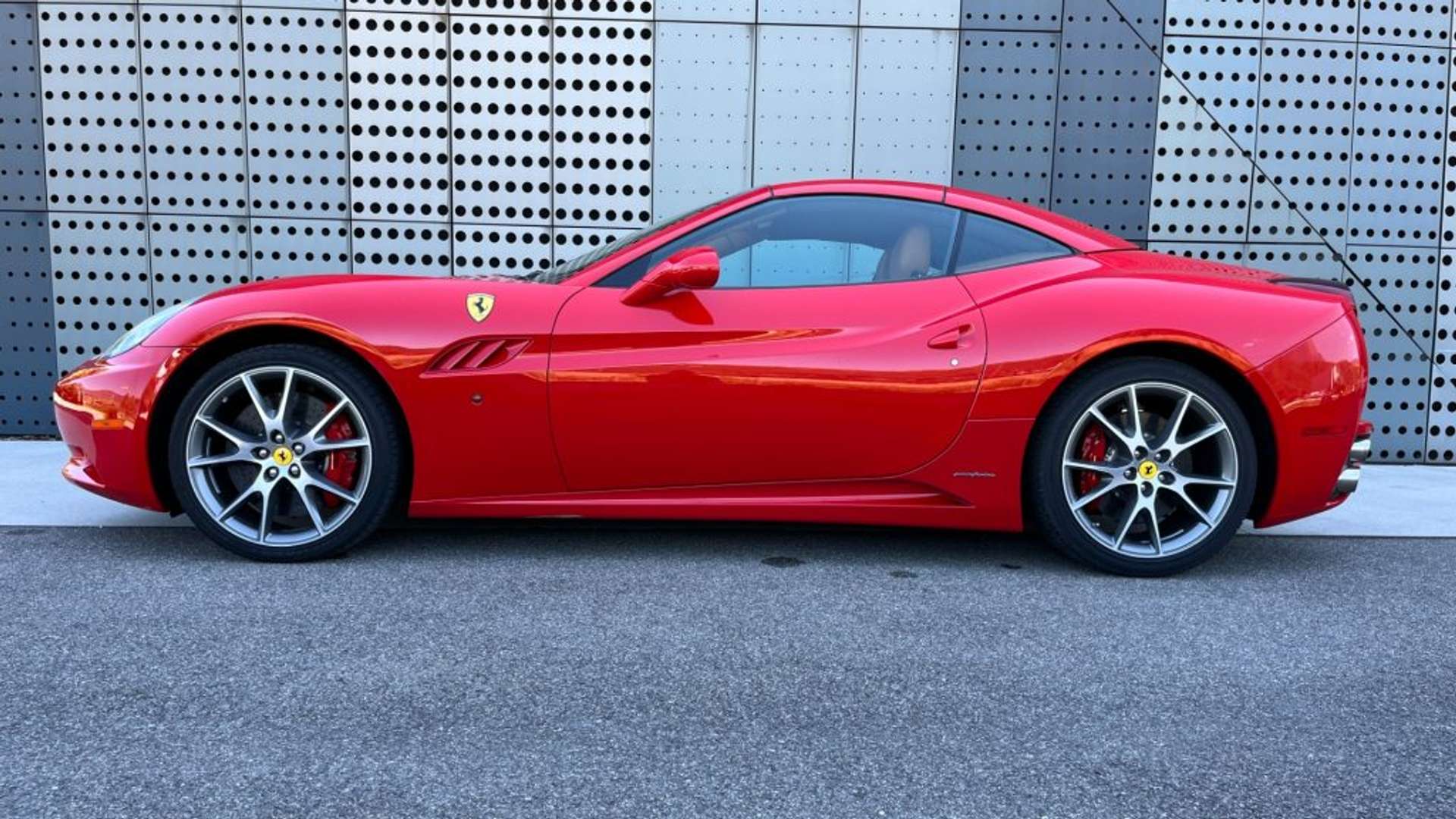 Ferrari California -  - Joinsteer - #1