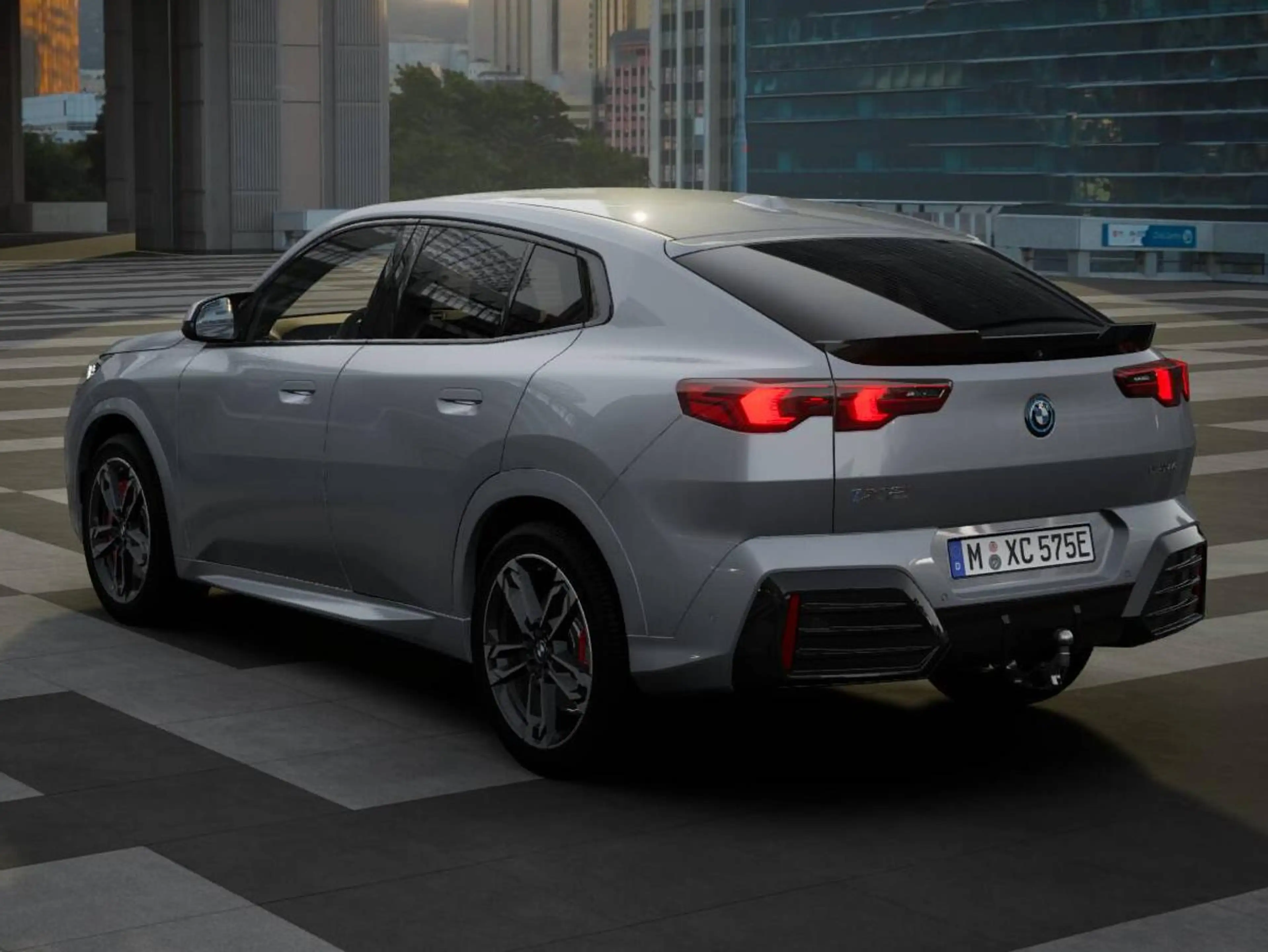 BMW iX2 eDrive20 M Edition — photo 2