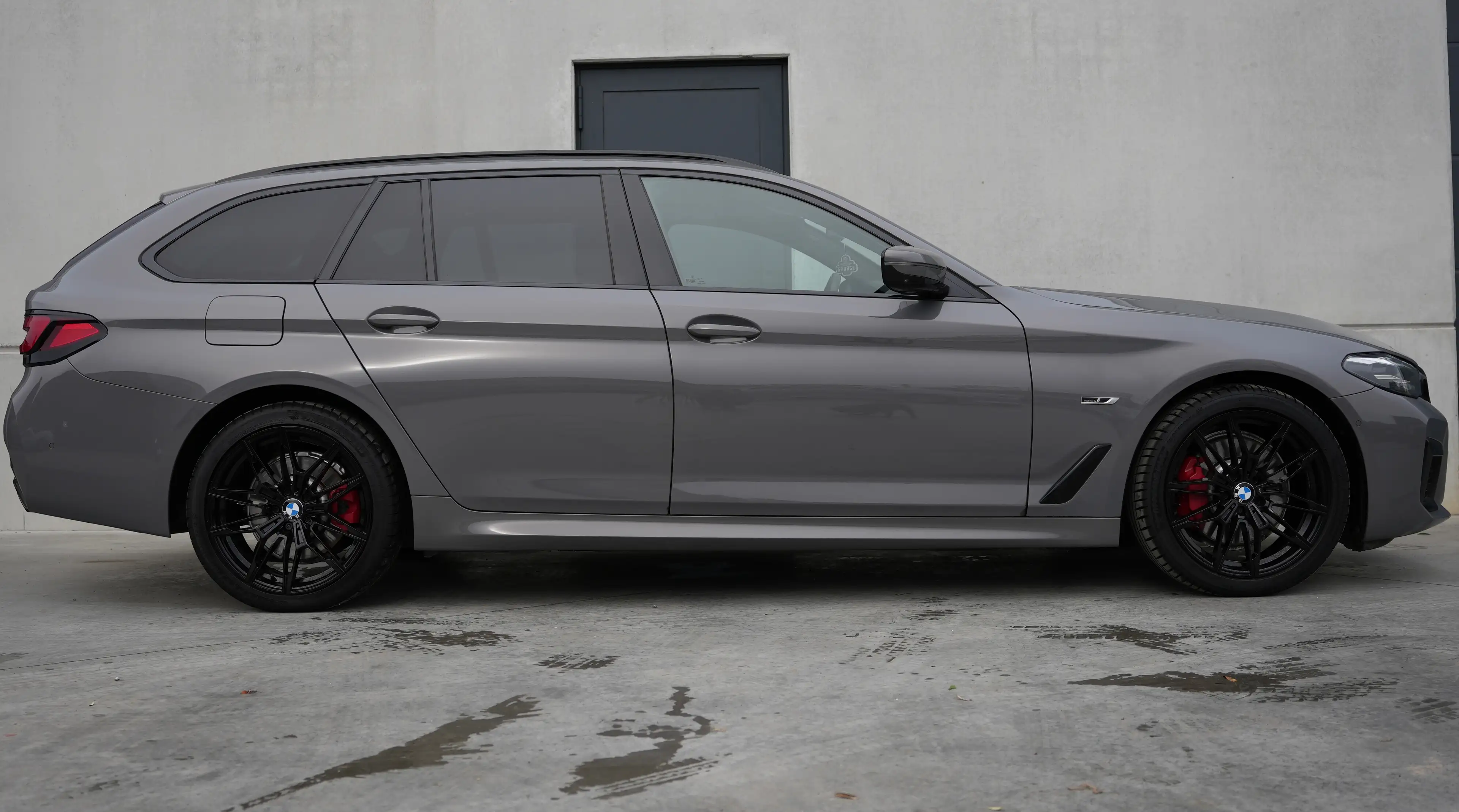 BMW 530 PHEV | M Sport | Pano | Harman/Kardon | 360° Camera | Trekhaak | ACC — photo 3