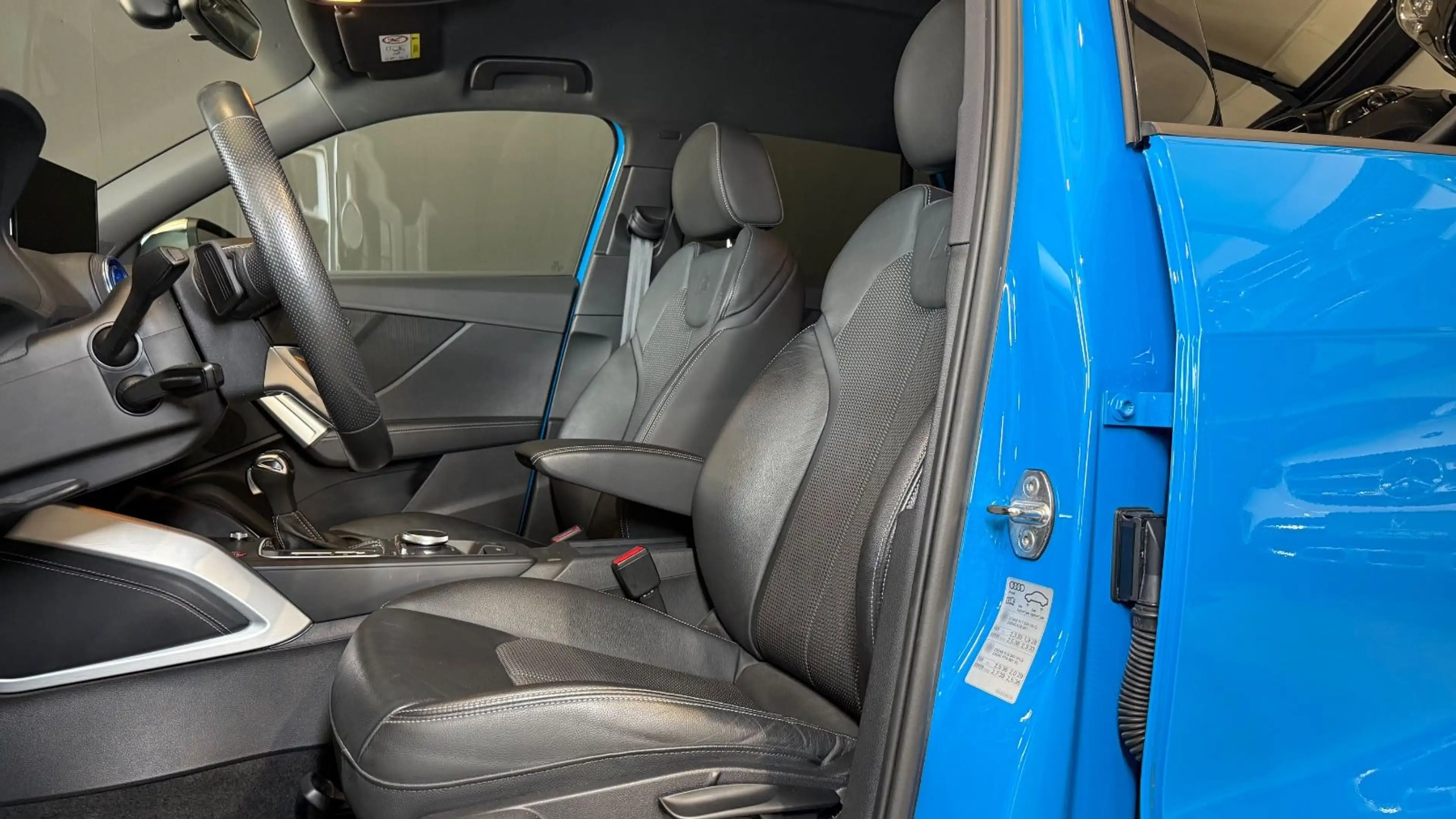 Audi SQ2 2.0 TFSI quattro ACC/AHK/SONDERFARBE — photo 15