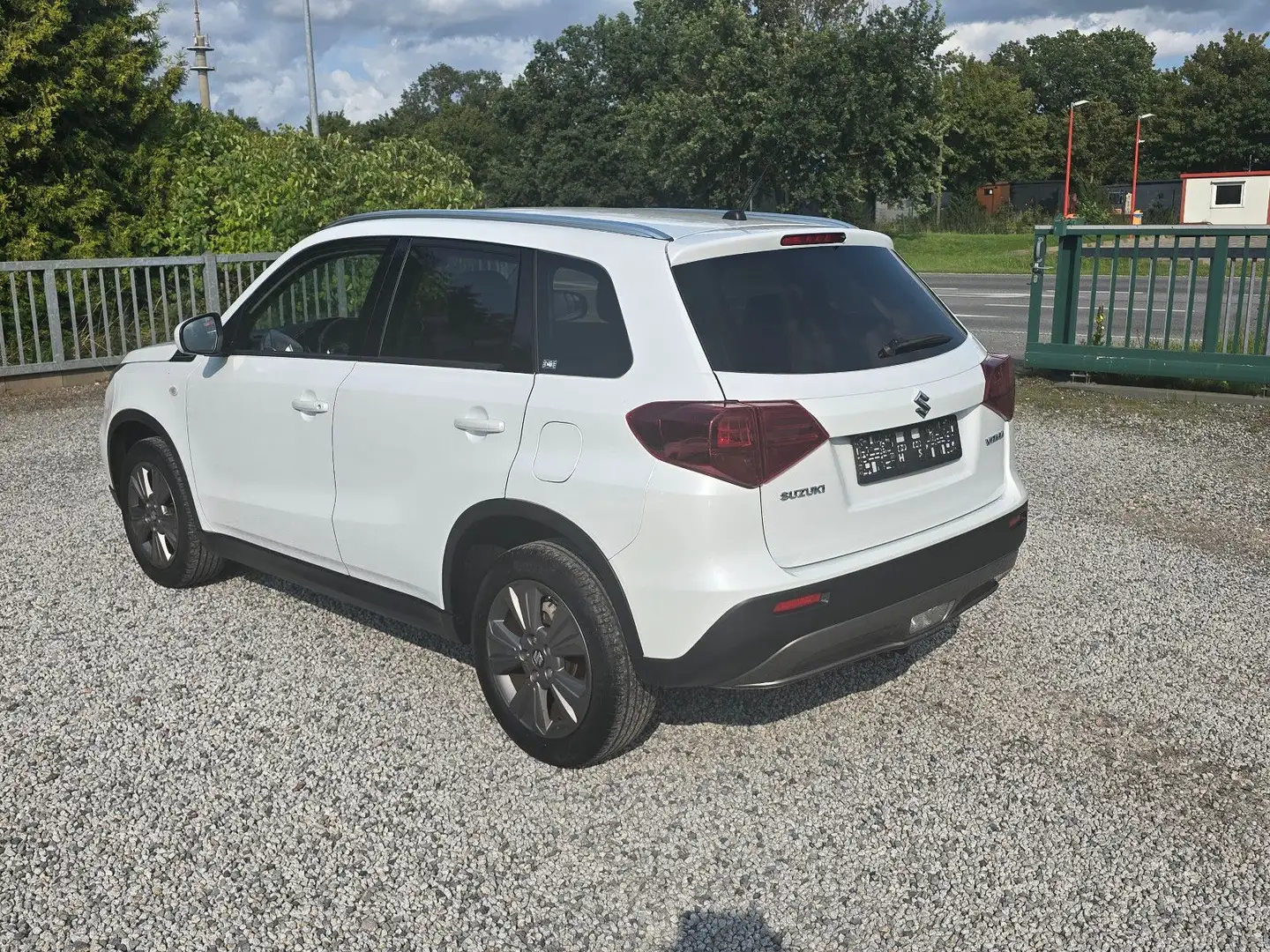 Suzuki Vitara 1.4 S 4x2 Blanc - 2