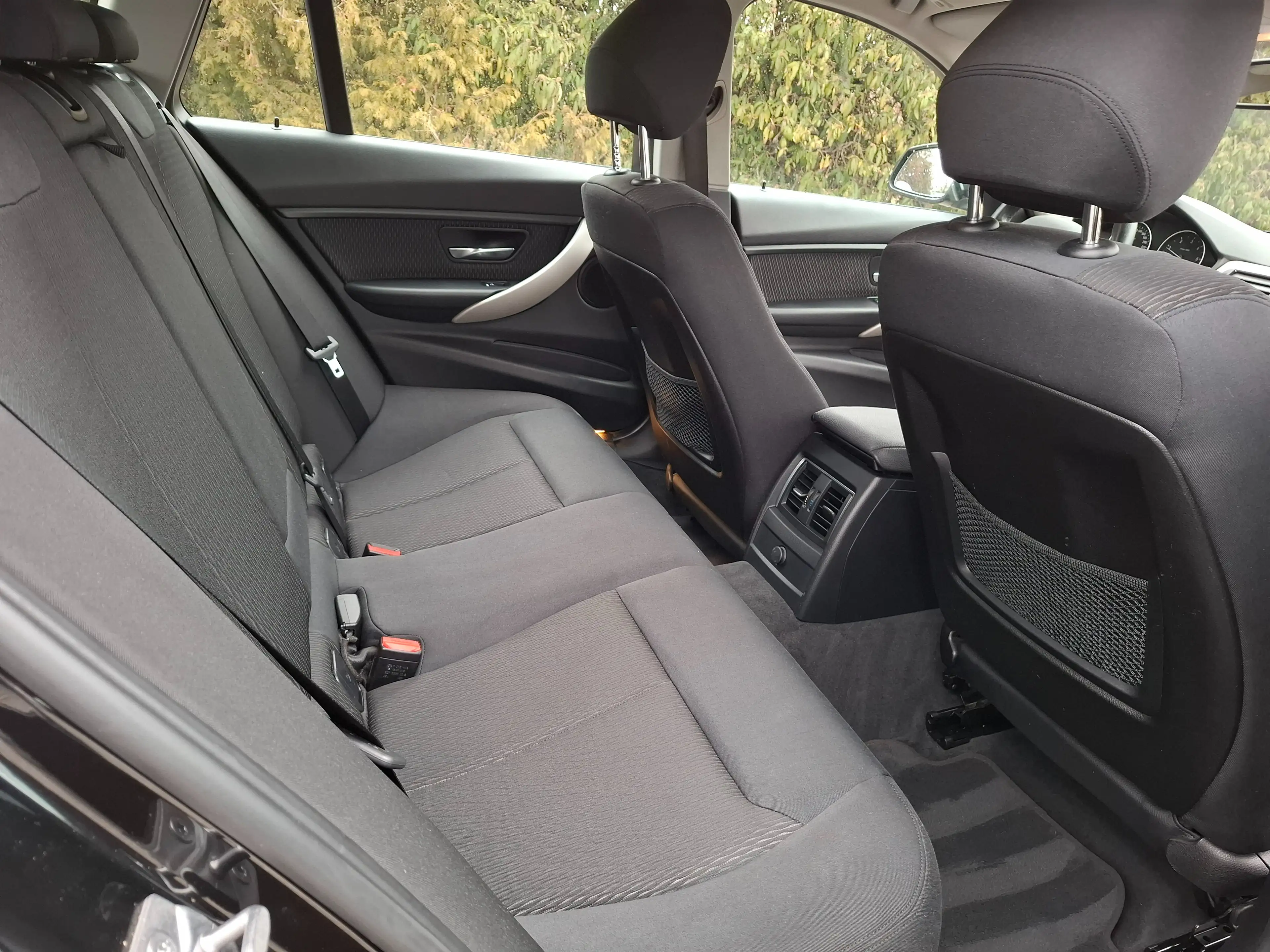 BMW 316 316 d Touring (Kombi) Advantage — photo 10