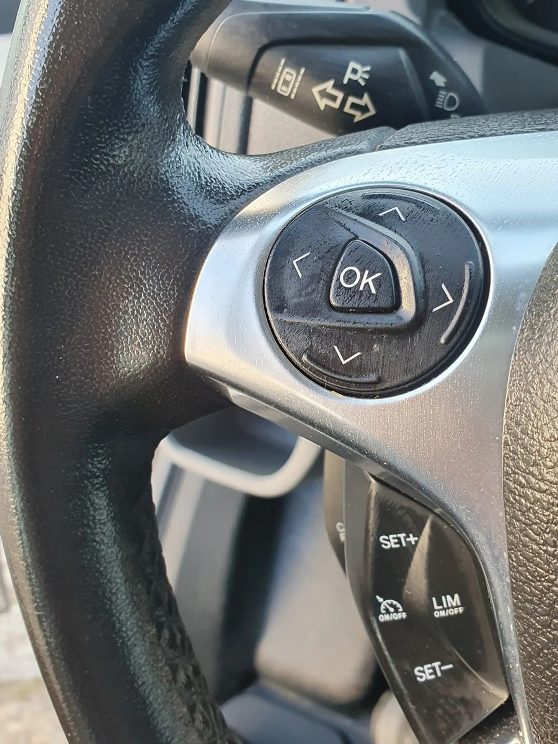 Ford Transit Kombi 350 L2 Trend H3 Ahkpl. Kamera — photo 26