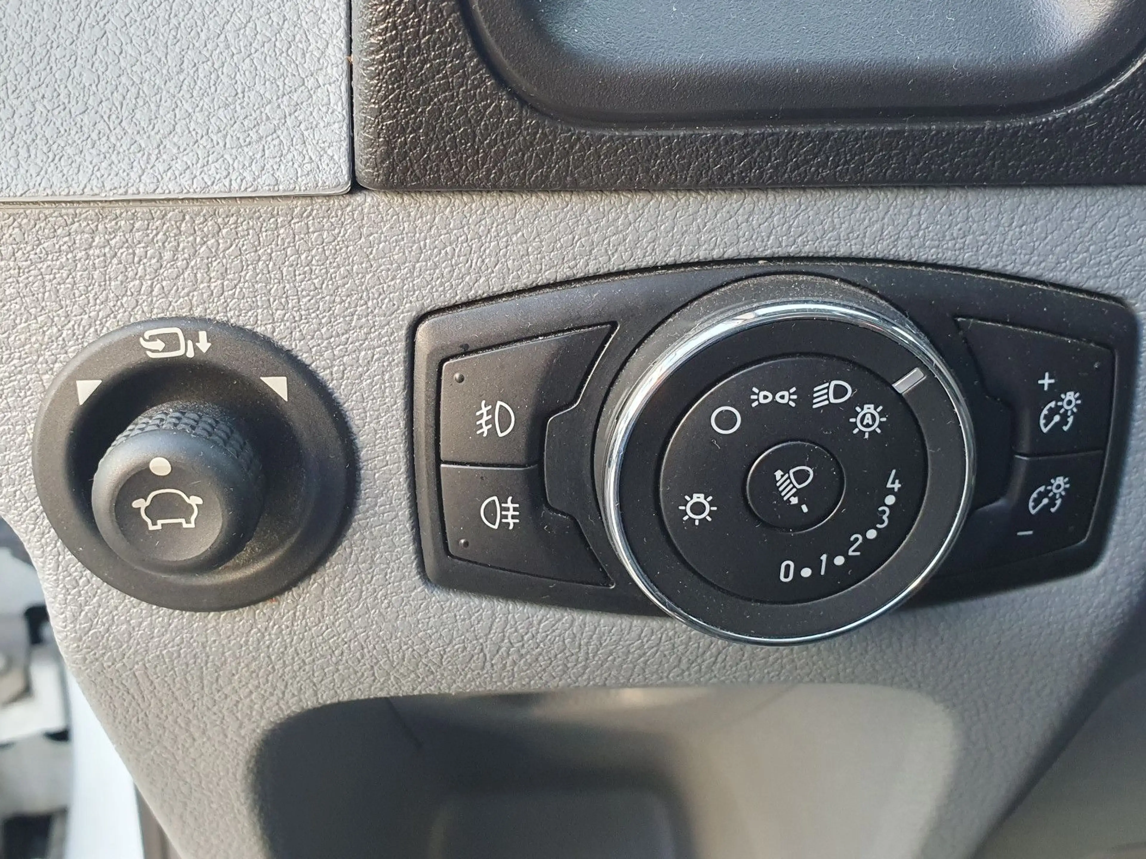 Ford Transit Kombi 350 L2 Trend H3 Ahkpl. Kamera — photo 20