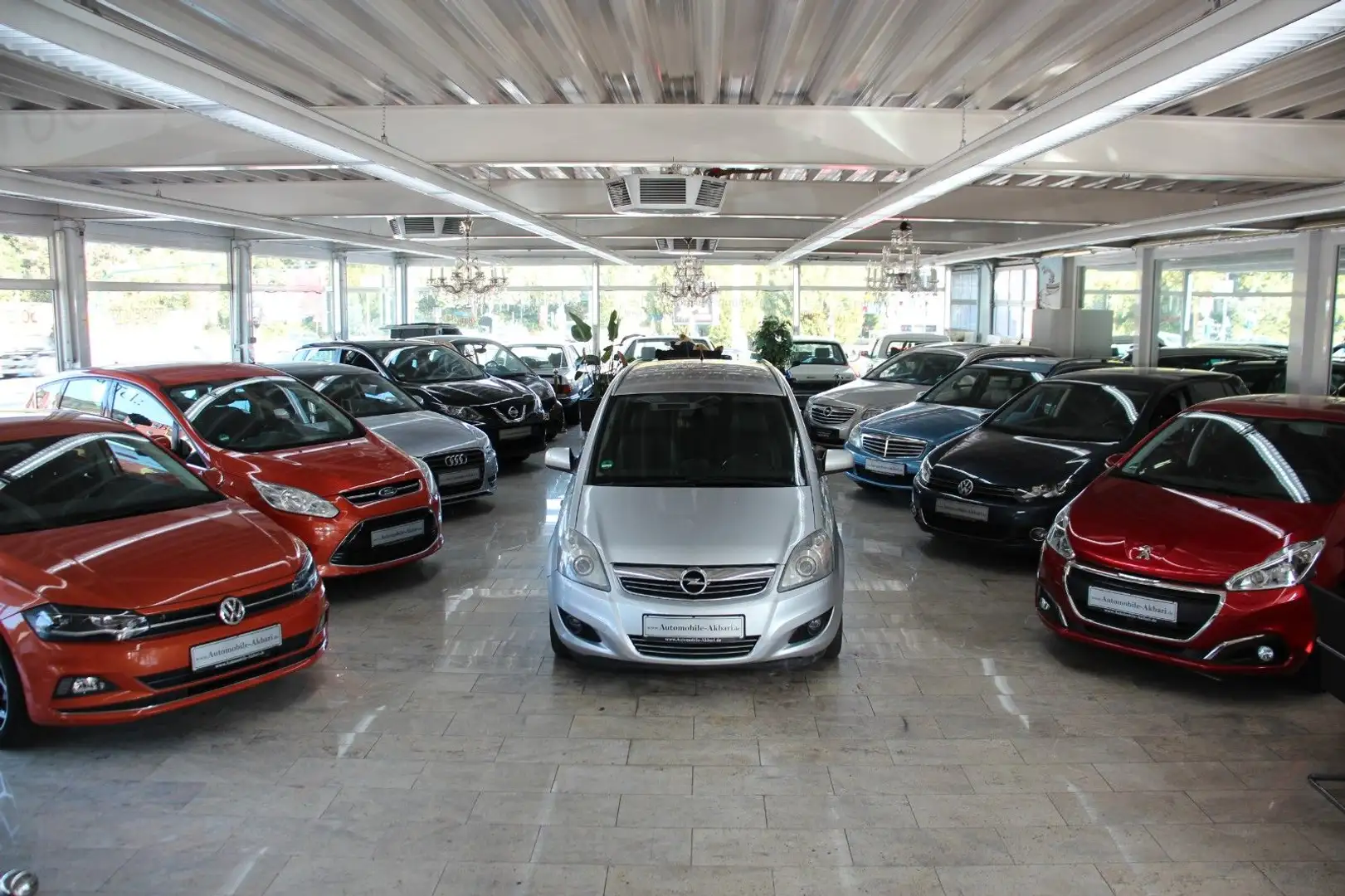 Opel Zafira B Innovation "110 Jahre" Silber - 1