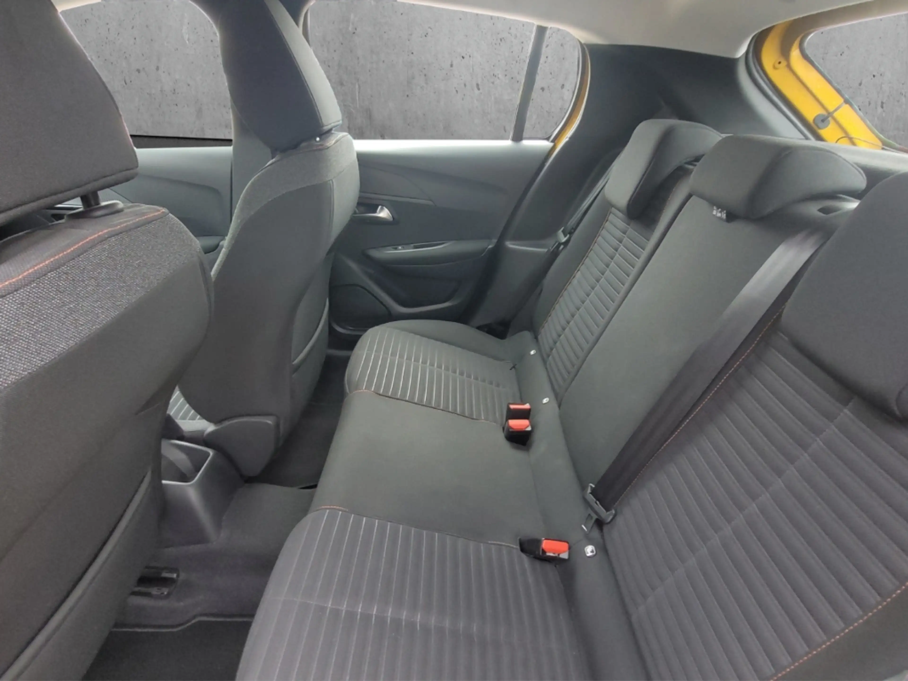 Peugeot 208 Active PT 100 DAB+ Sitzhz. — photo 8