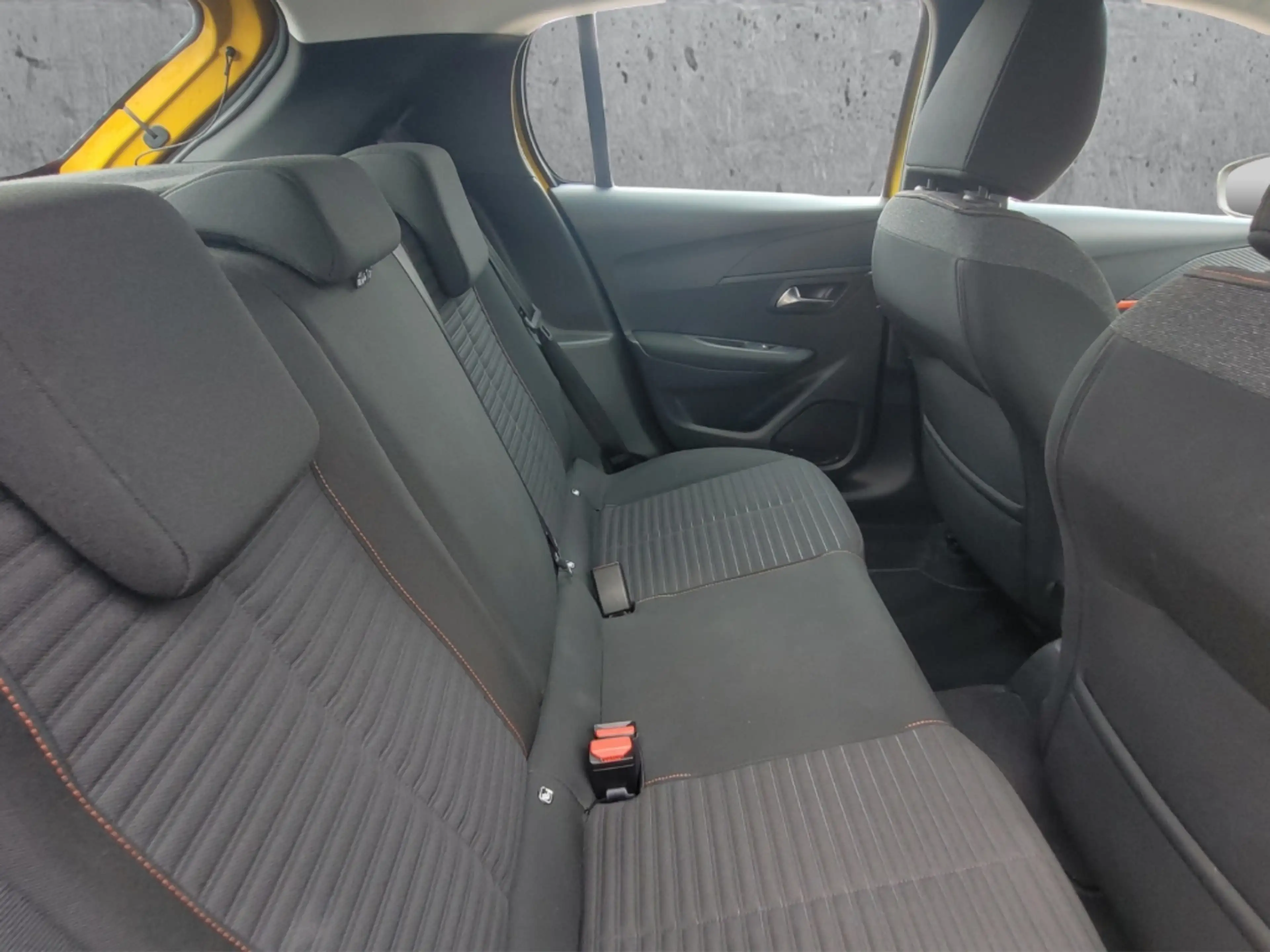 Peugeot 208 Active PT 100 DAB+ Sitzhz. — photo 14