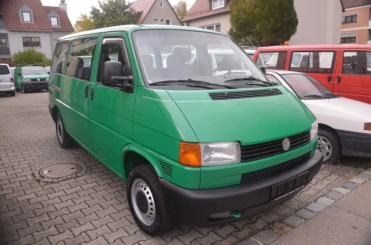 Volkswagen T4 Bus Kombi 2.5Benziner, KLIMA, 2 Schiebetüren, foto 8