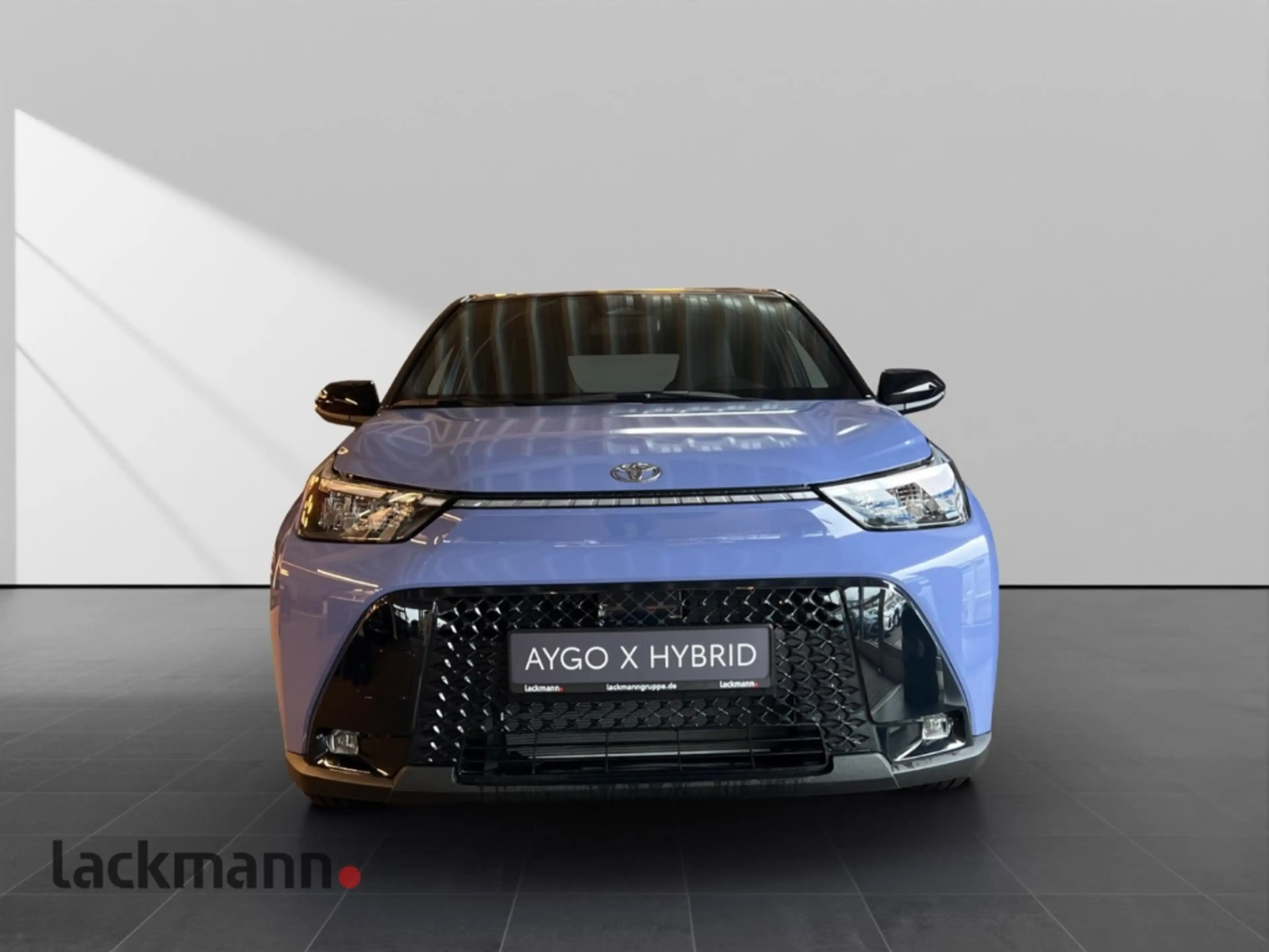 Toyota Aygo X 1,5 l Hybrid Teamplayer *SHZG*KAMERA* — photo 2