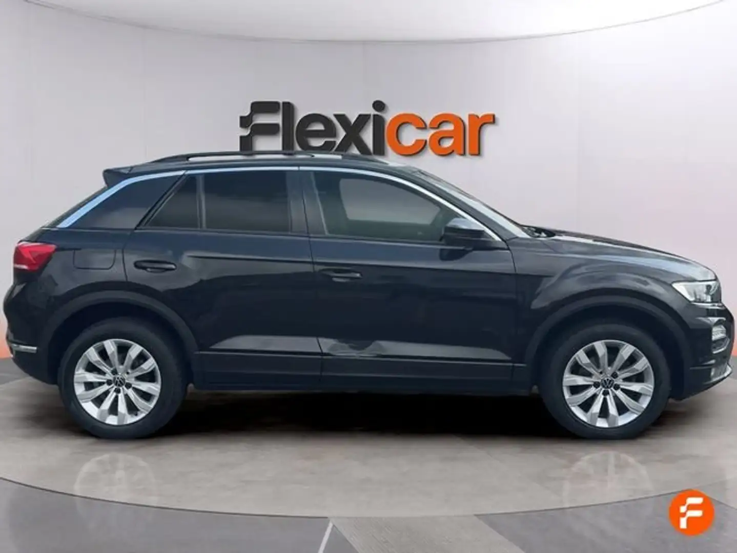 Volkswagen T-Roc 1.6TDI Advance Negro - 2