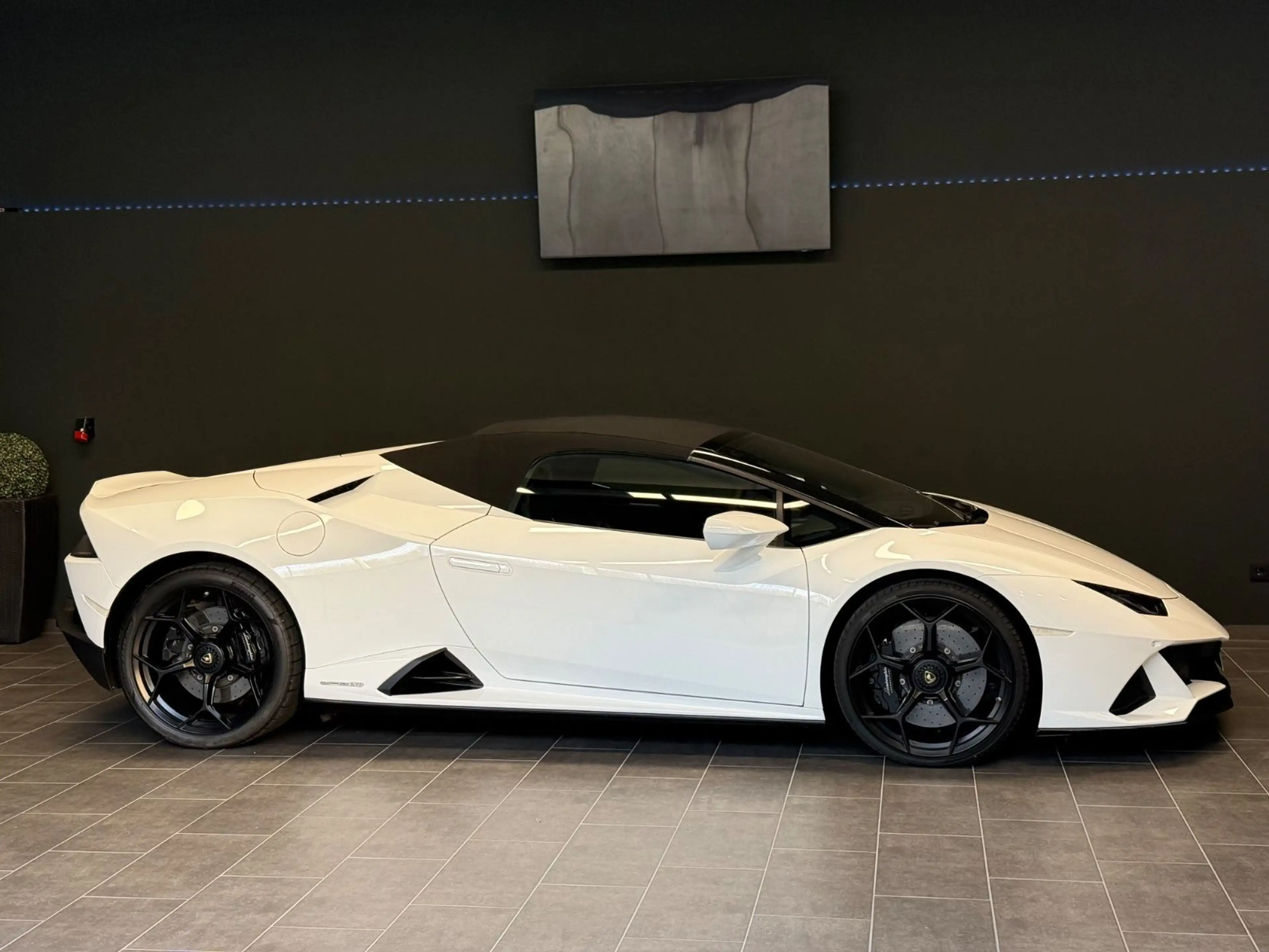 Lamborghini Huracán EVO Spyder  Kamera  Lift  Car Play  Navi