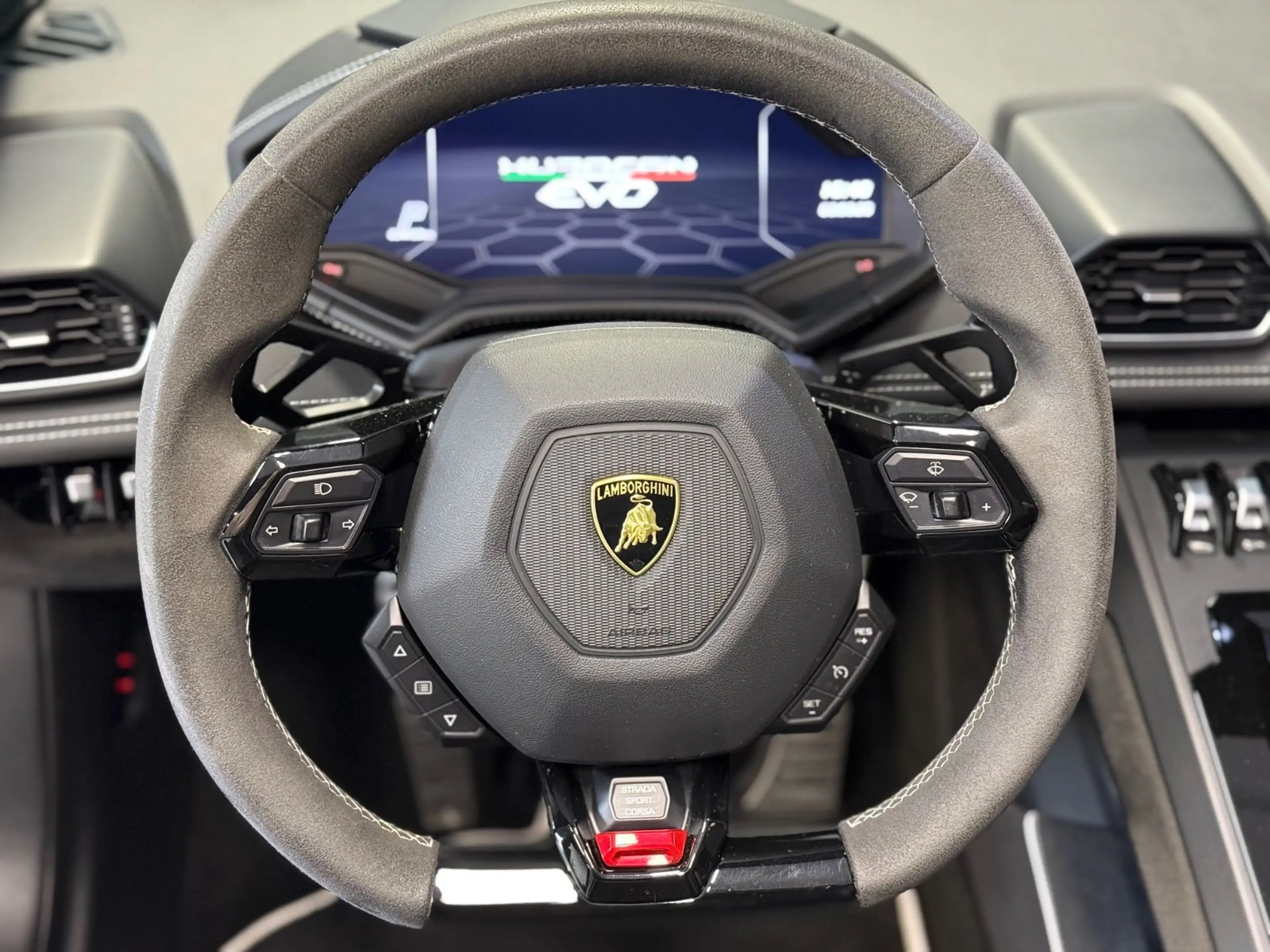 Lamborghini Huracán EVO Spyder  Kamera  Lift  Car Play  Navi — photo 9