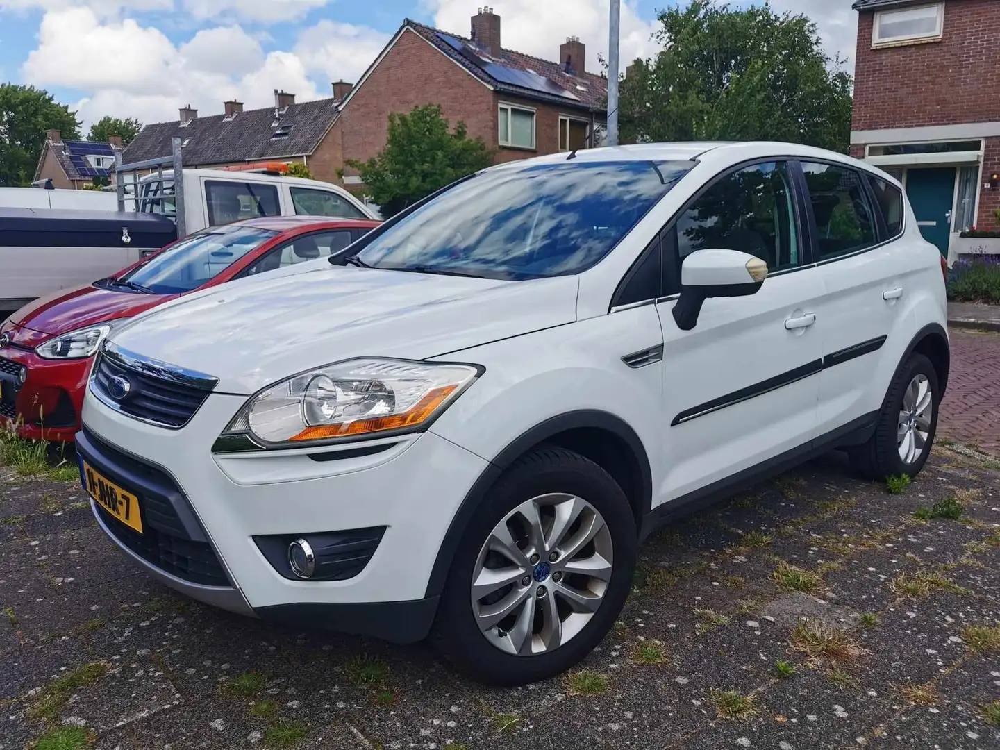 Ford Kuga 2.0 TDCi Trend FWD Wit - 1
