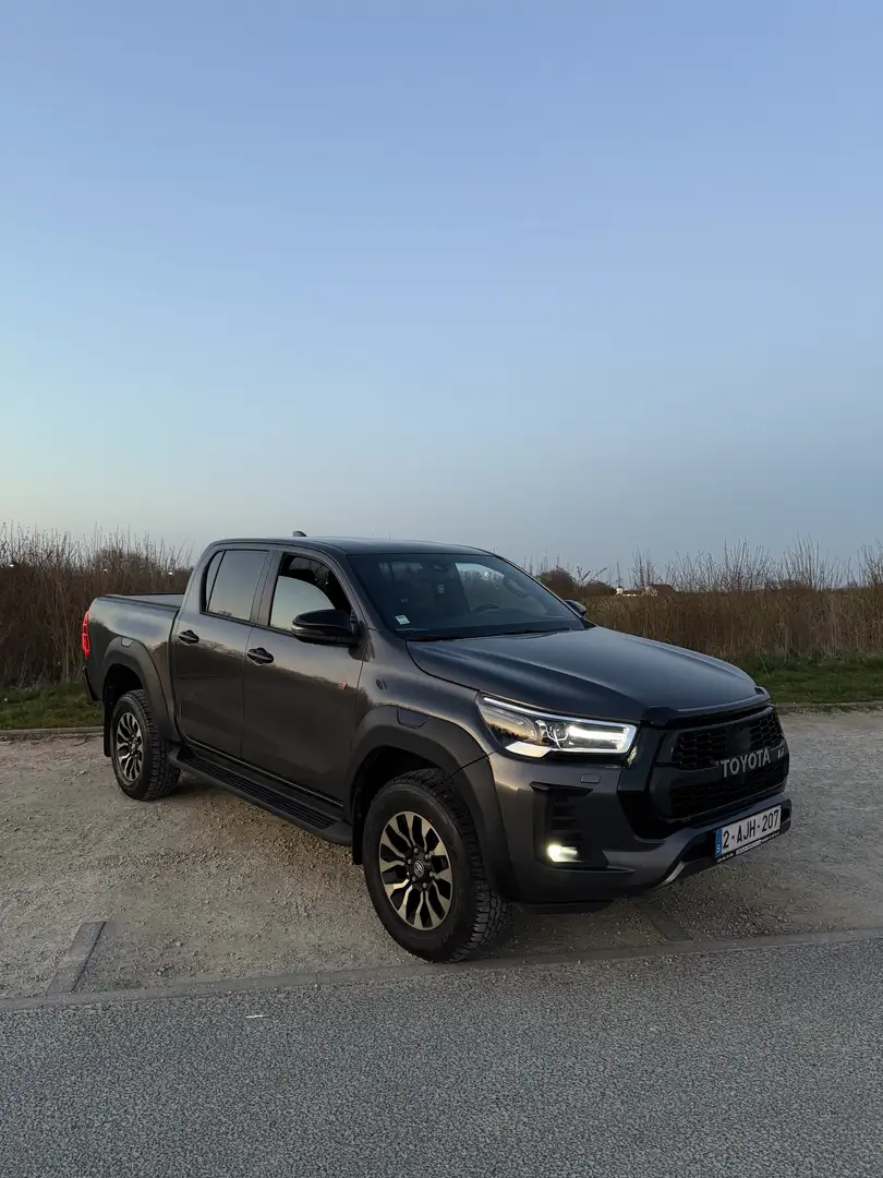 Toyota Hilux 4x4 Double Cab Autm. GR Sport - 2