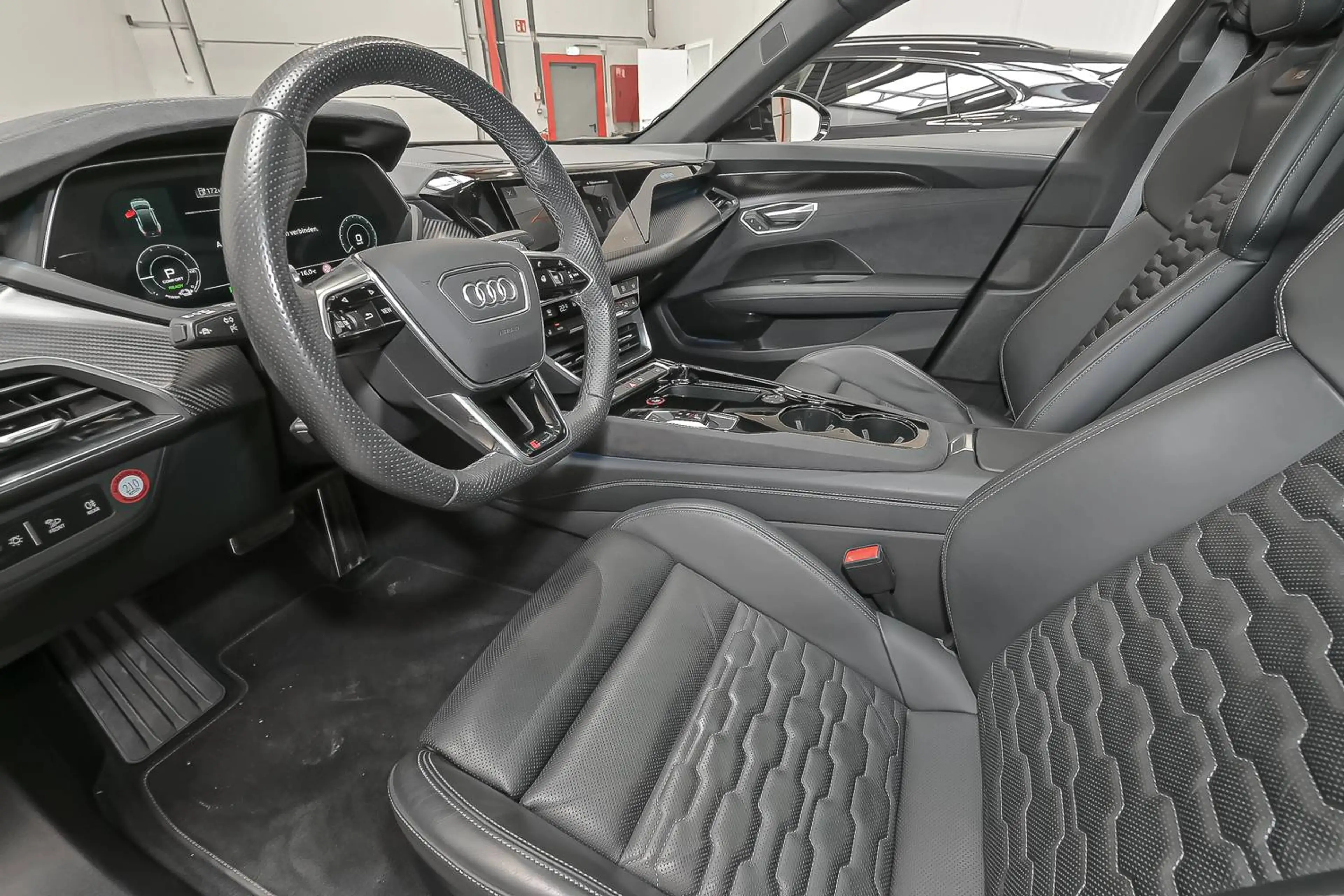 Audi RS e-tron GT RS e-tron GT PANO-B&O-MASSAGE-360°-4WIEL STURING — photo 10