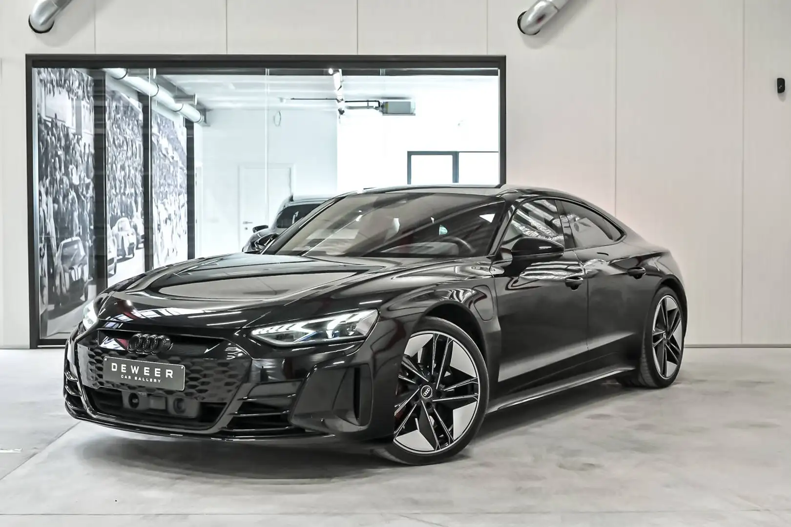 AUDI E-tron Gt