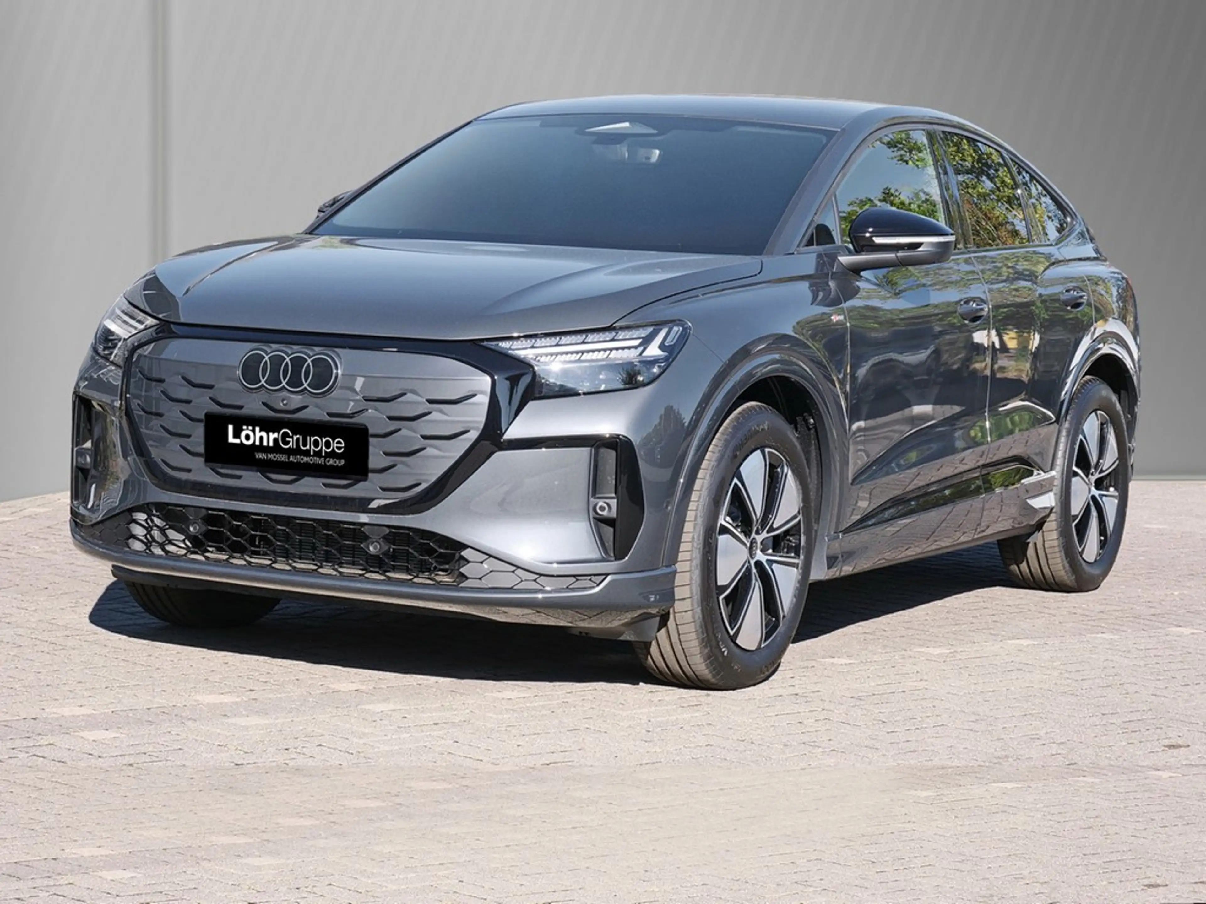 Audi e-tron Sportback performance 210 kW / 286 PS — photo 2