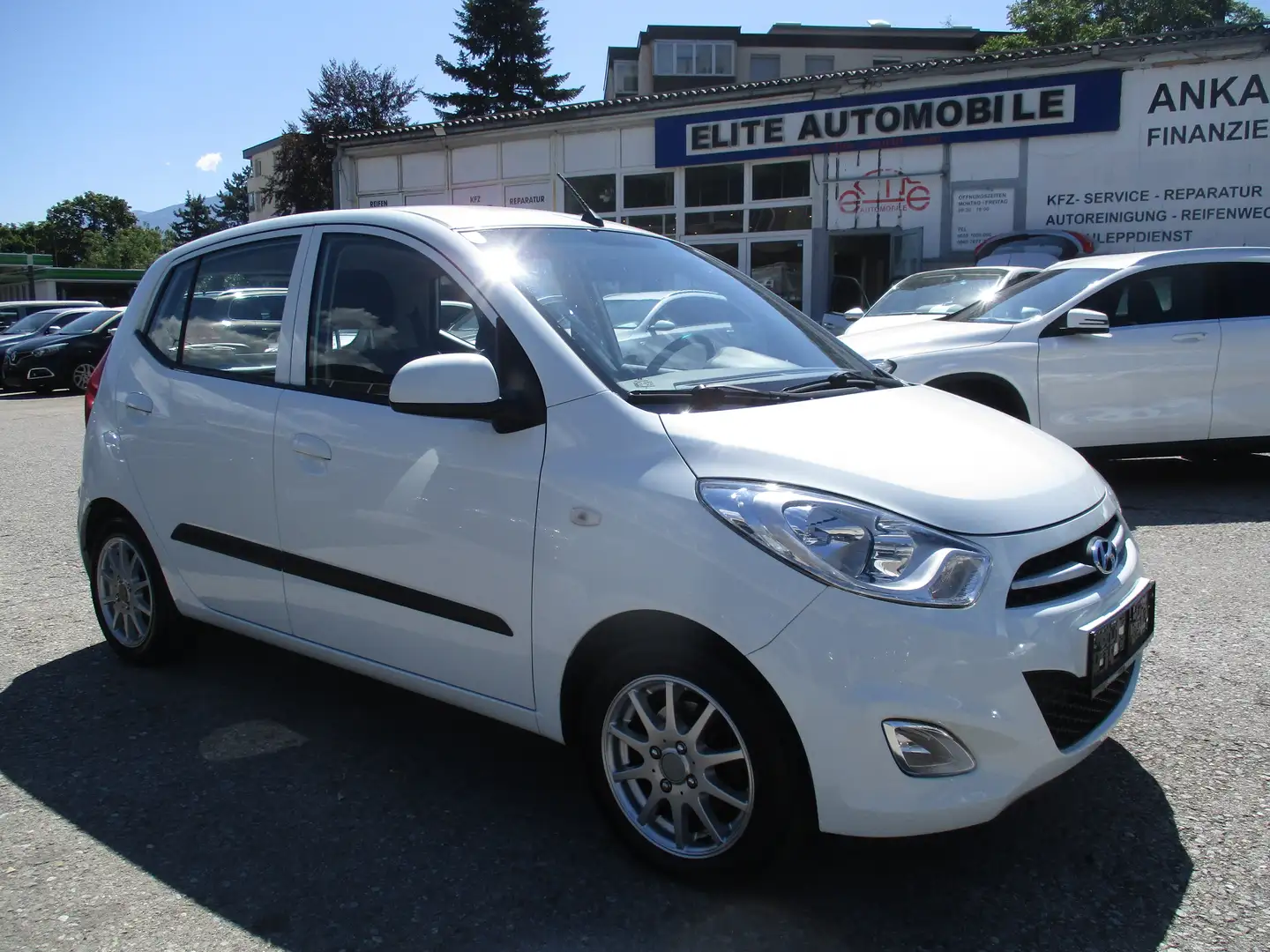 Hyundai i10 Weiß - 1