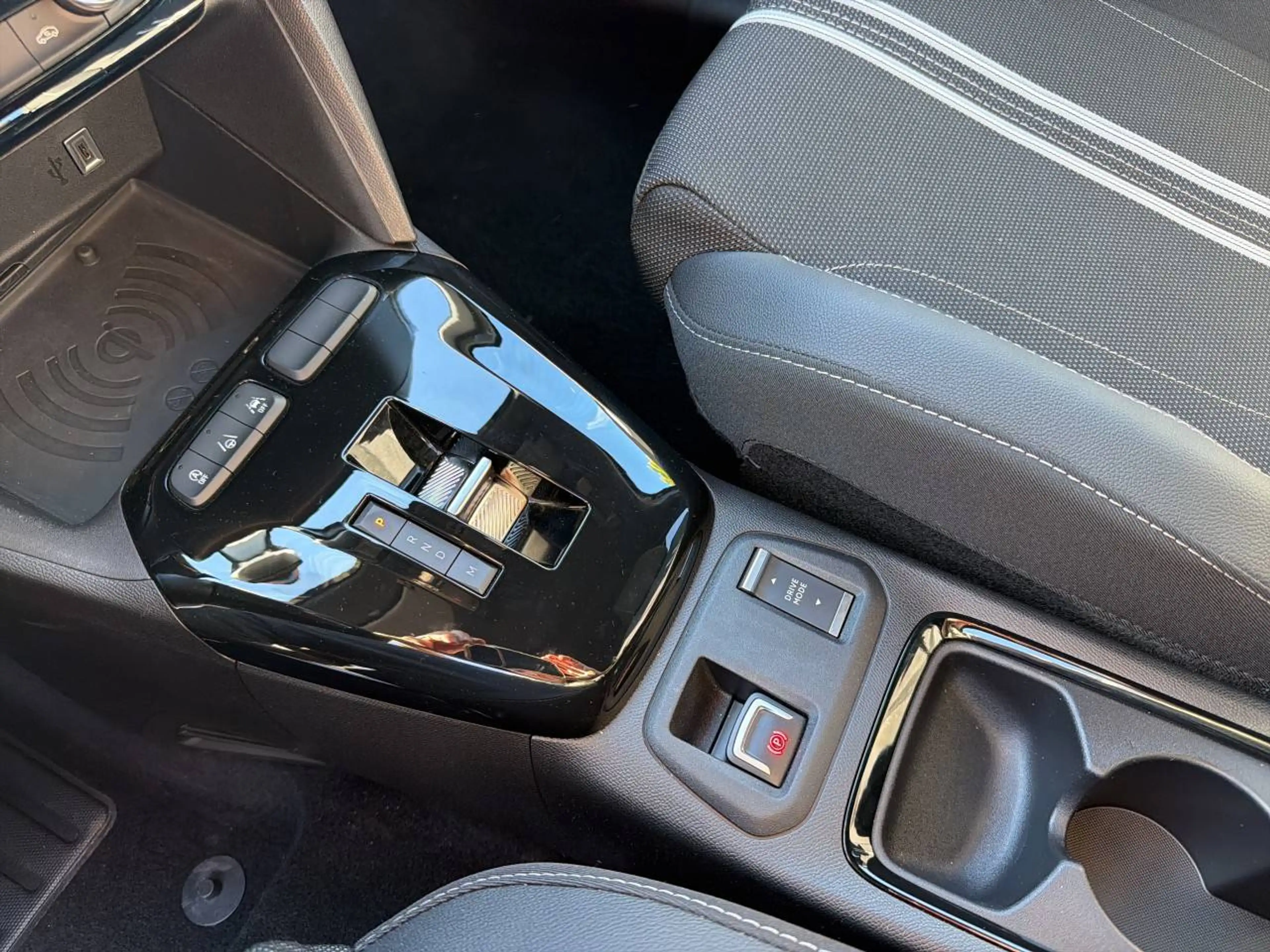 Opel Corsa GS Navi Kamera Sitzheizung — photo 12
