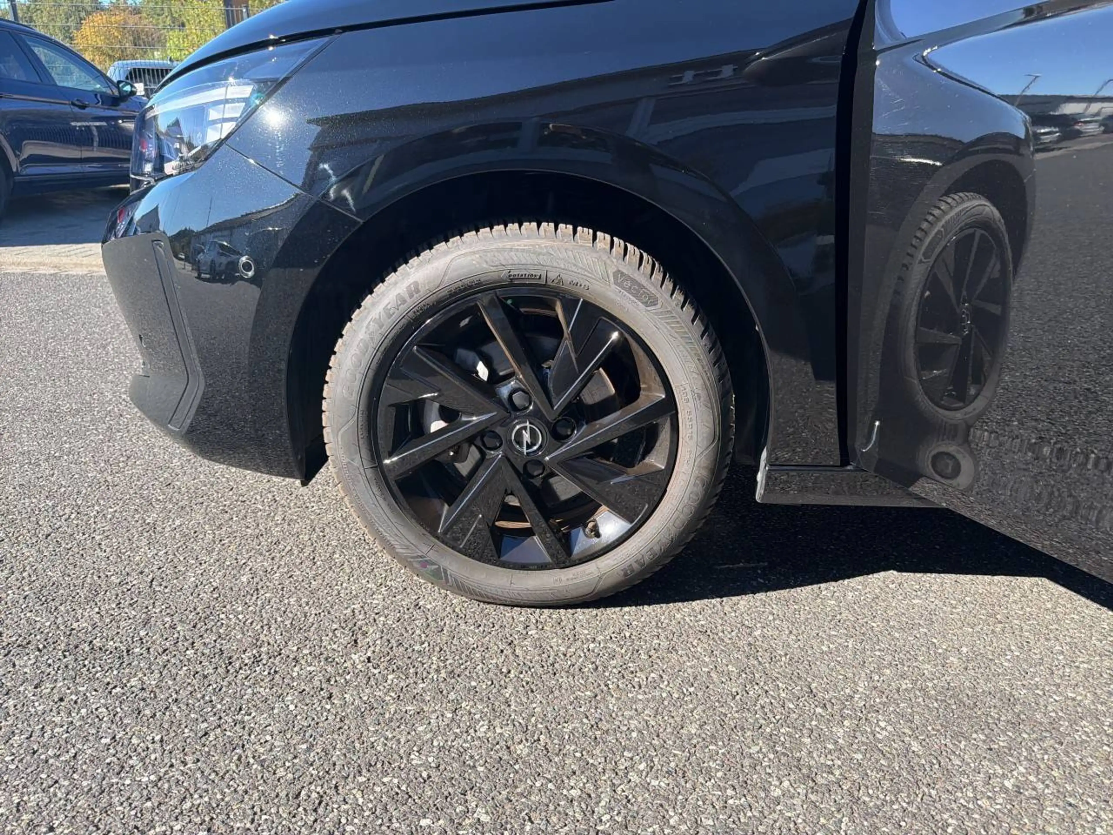 Opel Corsa GS Navi Kamera Sitzheizung — photo 11