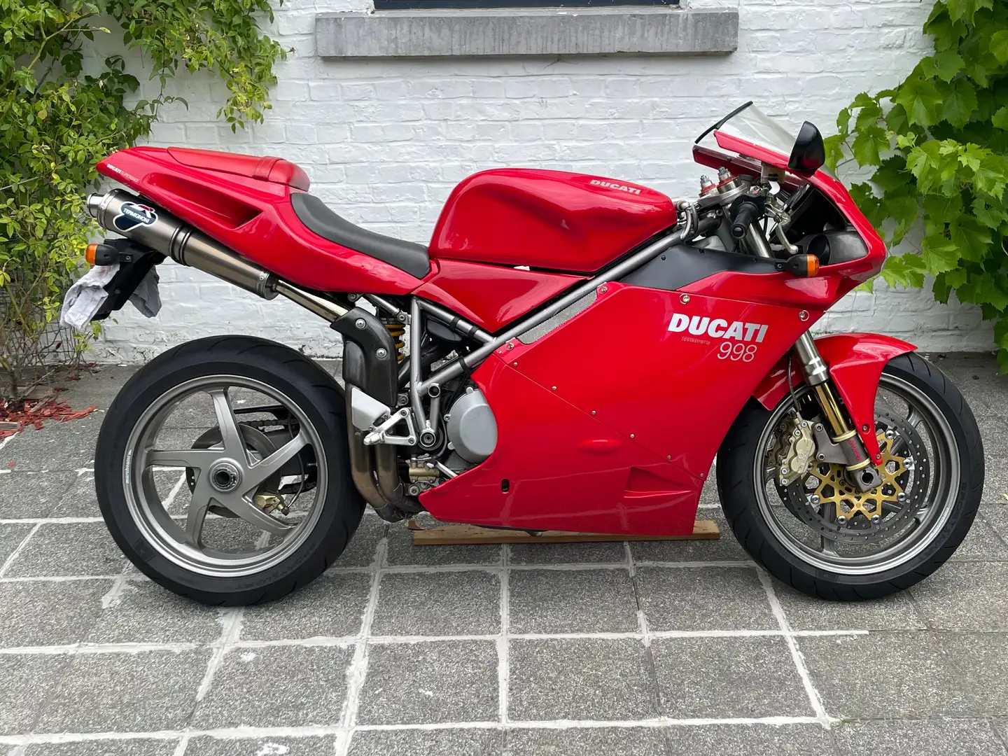 Ducati 998 Rouge - 2