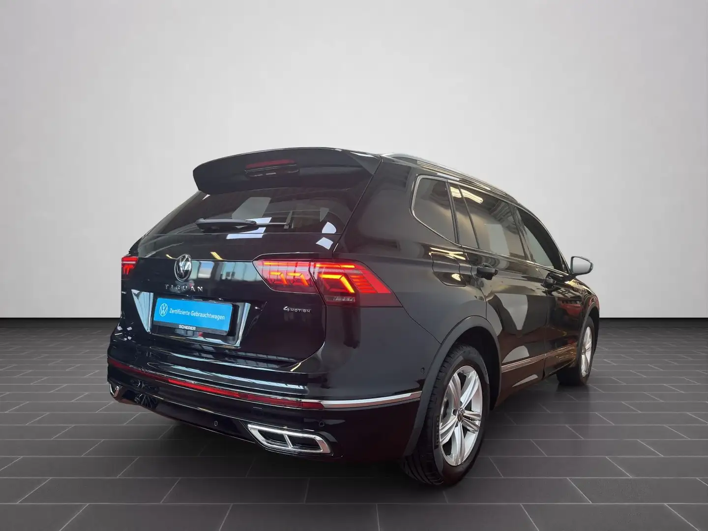 Volkswagen Tiguan Allspace R-Line 2,0TDI 4 Mot.NAVI 7SITZE Schwarz - 2